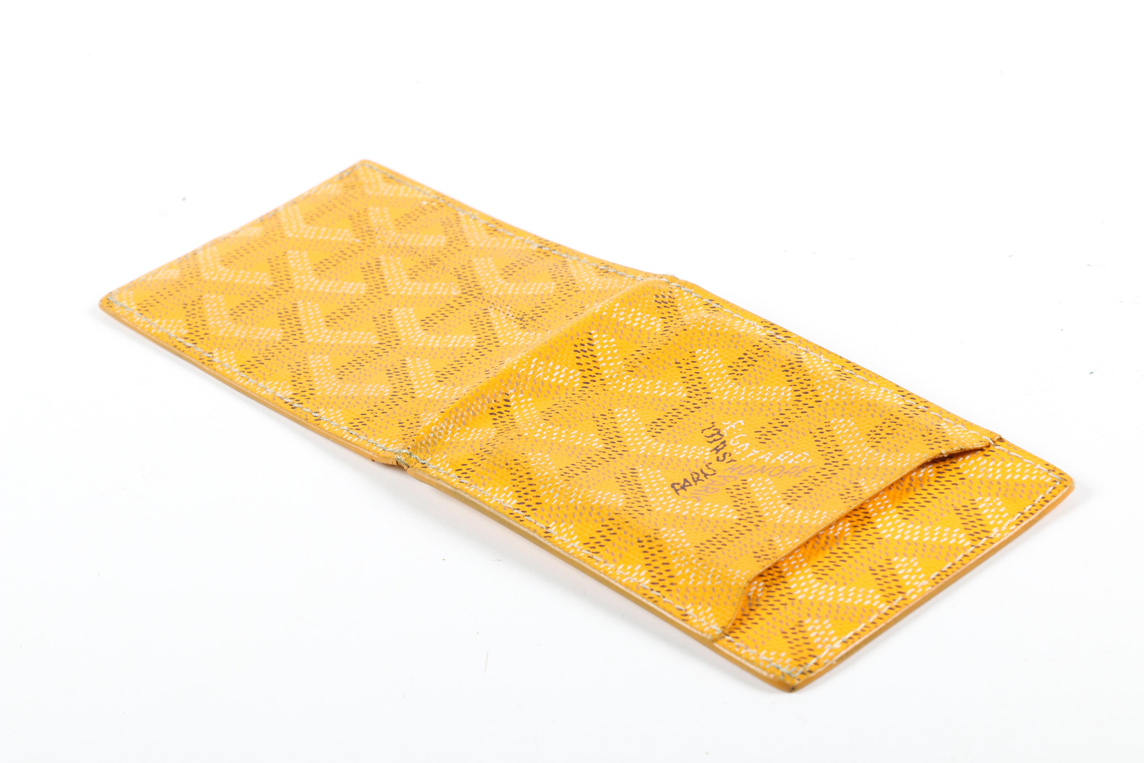 Goyard Porte Carte Insert Victoire Slot Wallet in Yellow