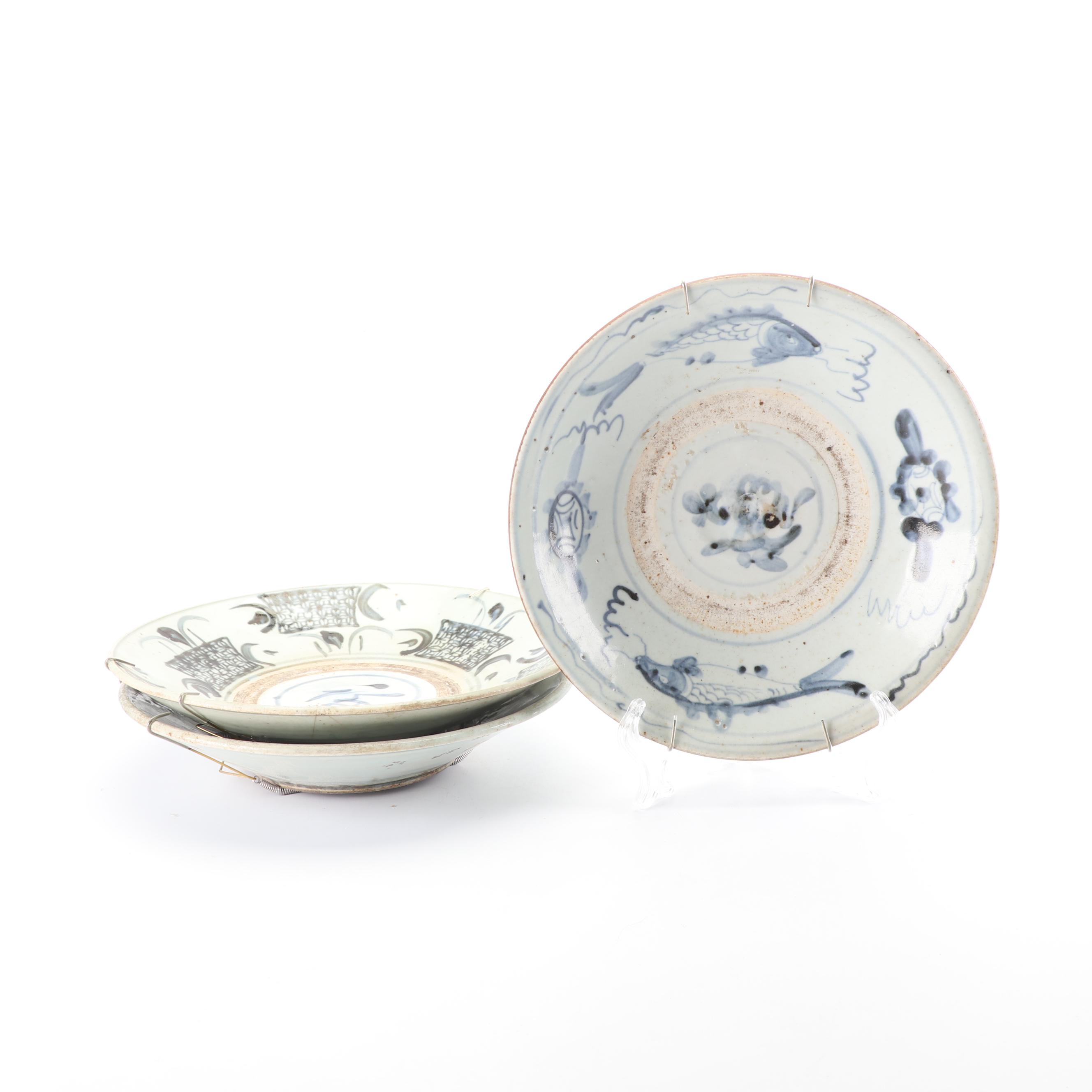 Chinese Zhangzhou Hand-Painted Blue and White Porcelain Bowls, Ming Dynasty