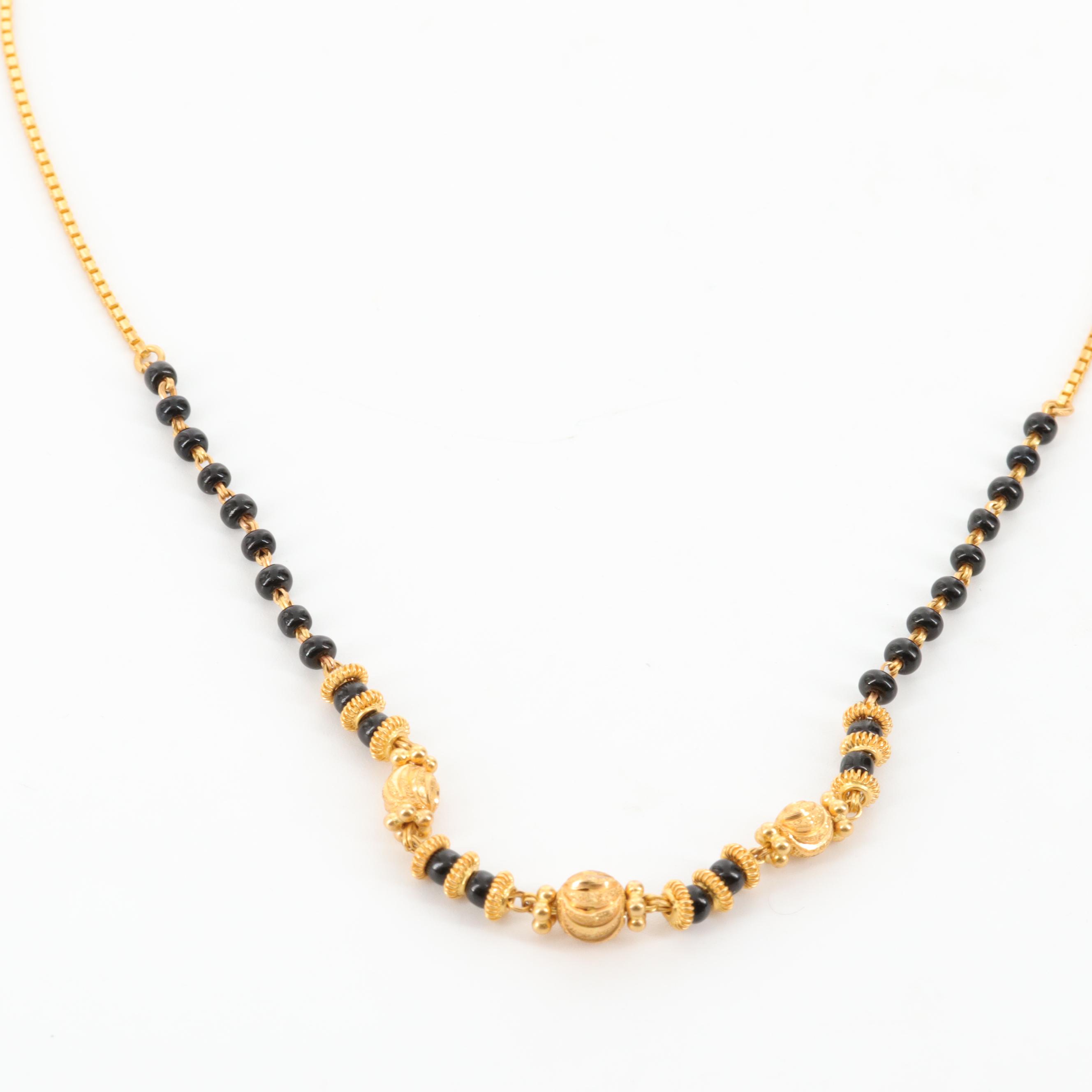 18K Yellow Gold Diamond Cut Bead and Black Coral Necklace
