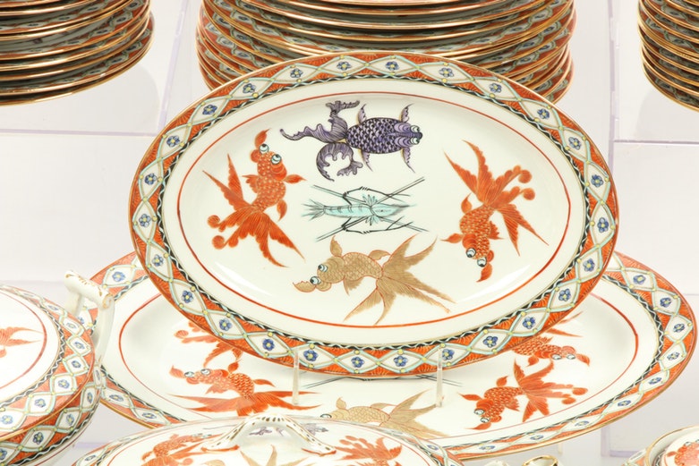Chinese Porcelain Set of Dishes, Hand Painted