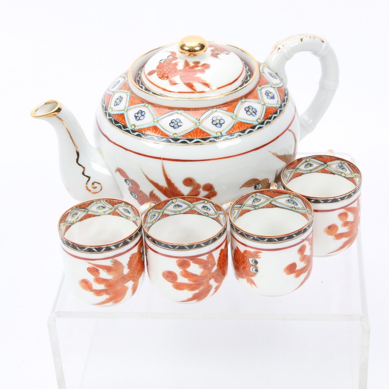 Chinese Porcelain Set of Dishes, Hand Painted