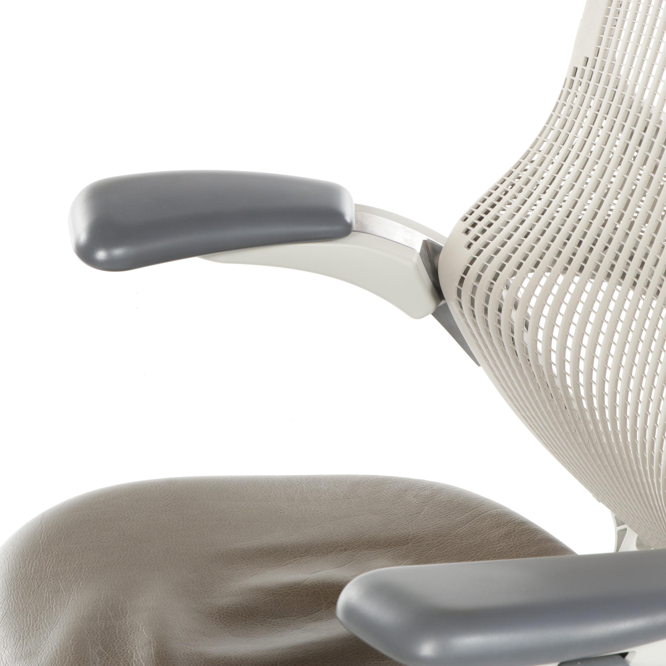 Knoll Contemporary Modern Gray Office Desk Chair