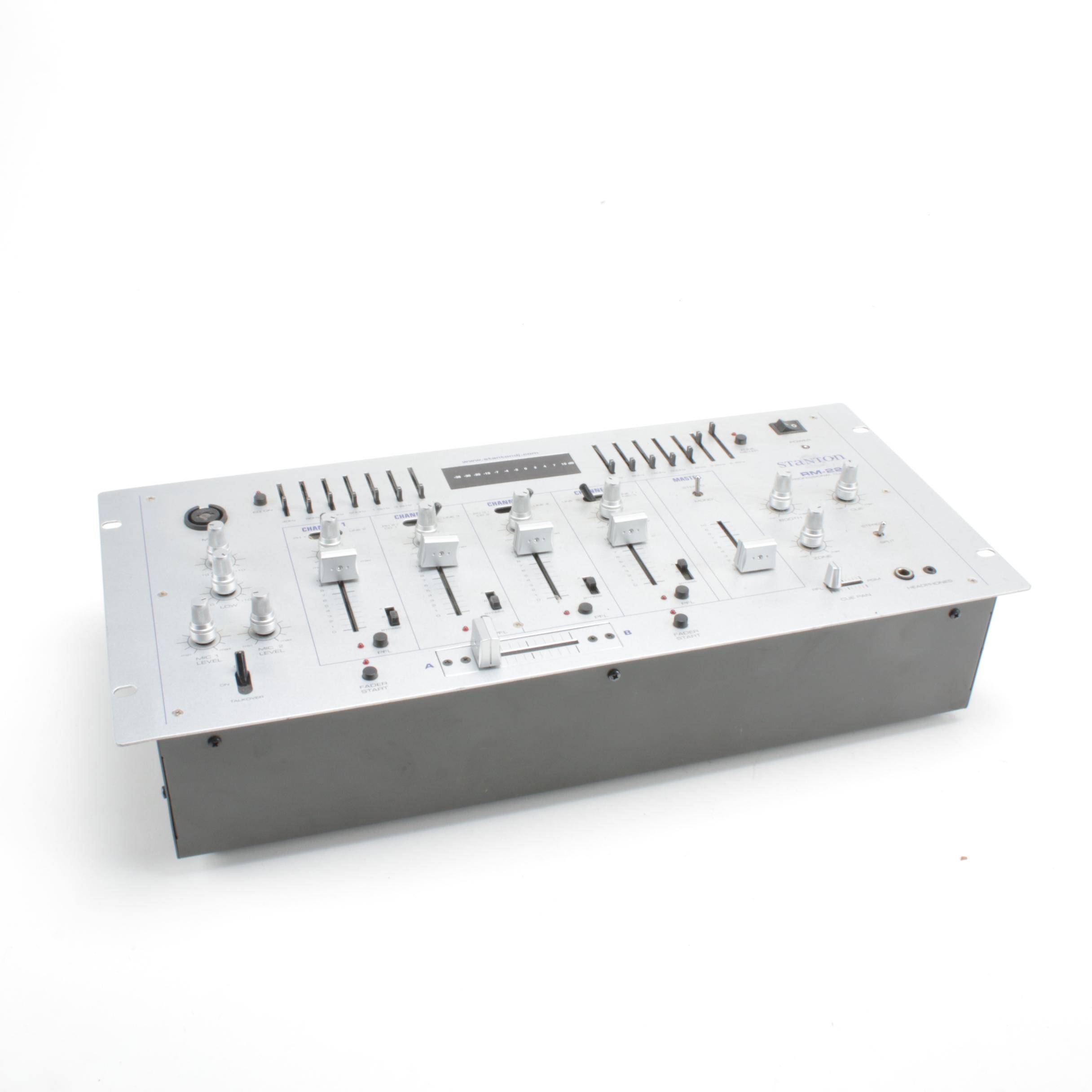Stanton RM-22 Professional DJ Mixer