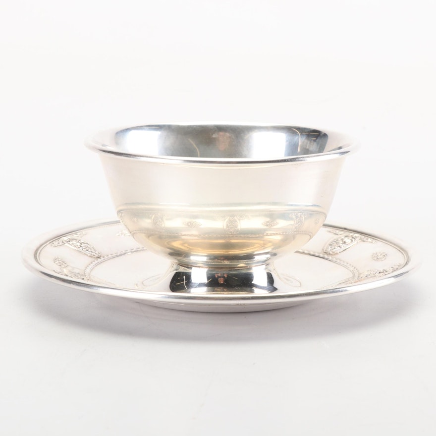 Wallace "Rose Point" Sterling Silver Gravy Bowl with Attached Underplate