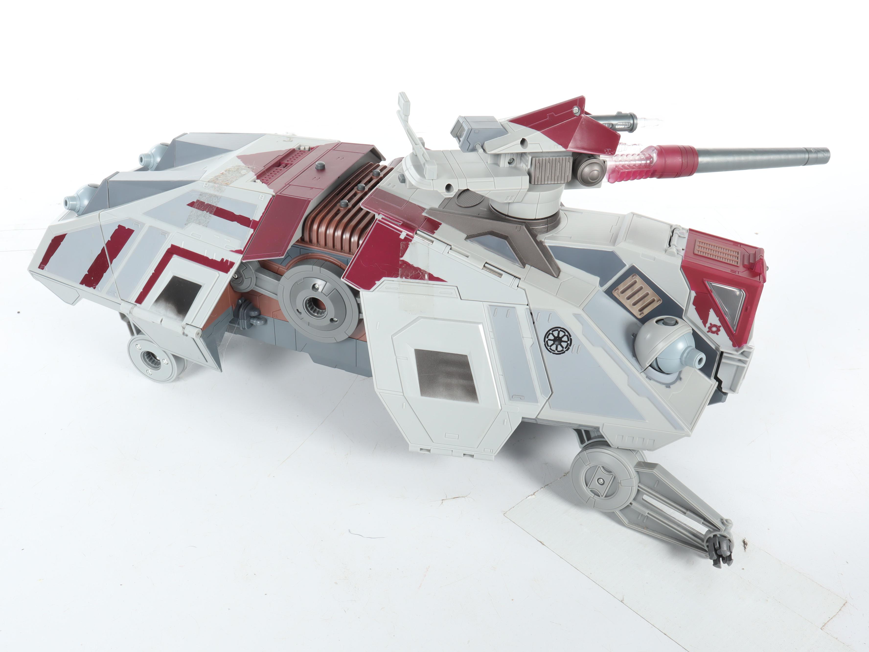 Hasbro "Star Wars: The Clone Wars" Clone Turbo Tank