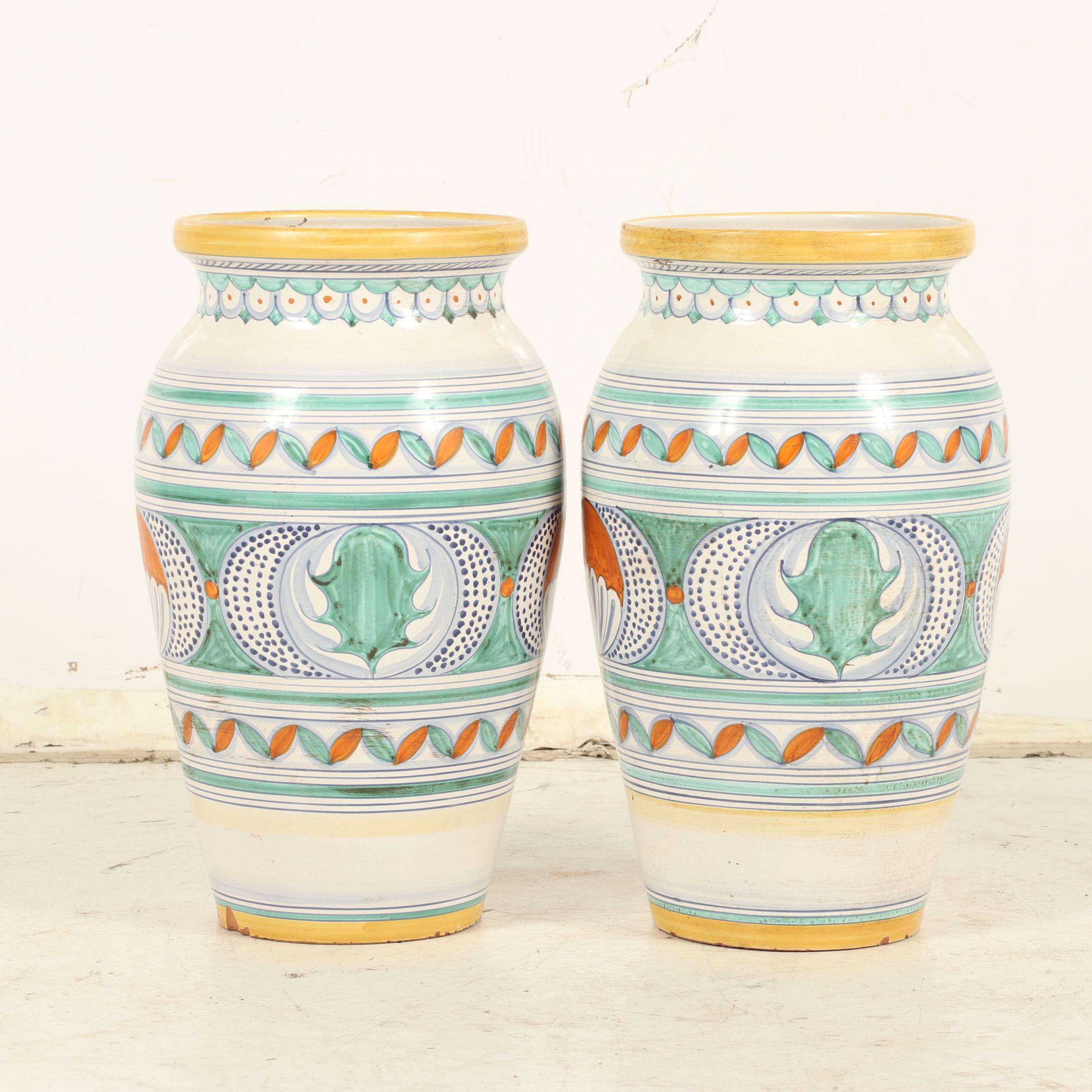 Italian L'Antica di Deruta Hand-Painted Earthenware Planter Vases