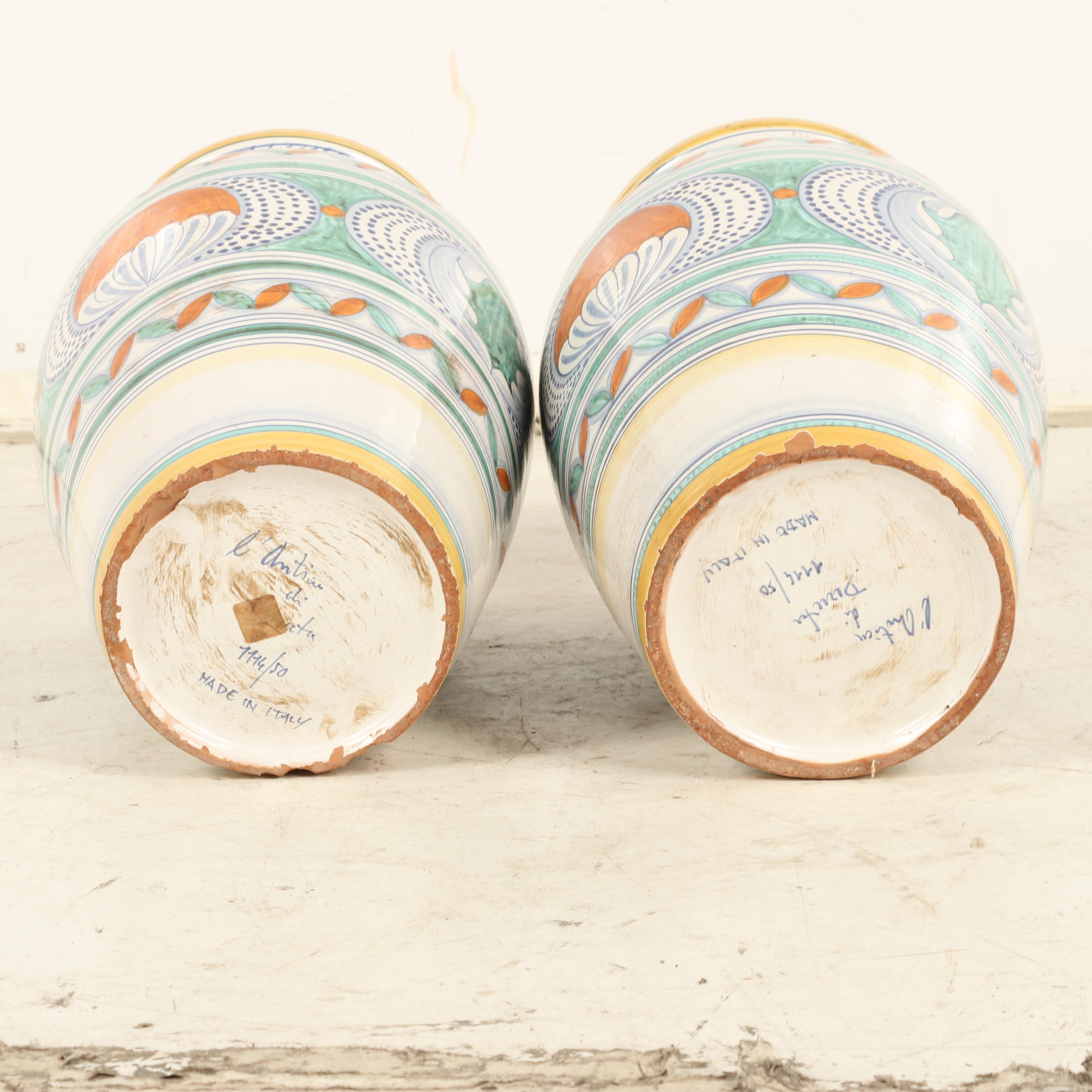Italian L'Antica di Deruta Hand-Painted Earthenware Planter Vases