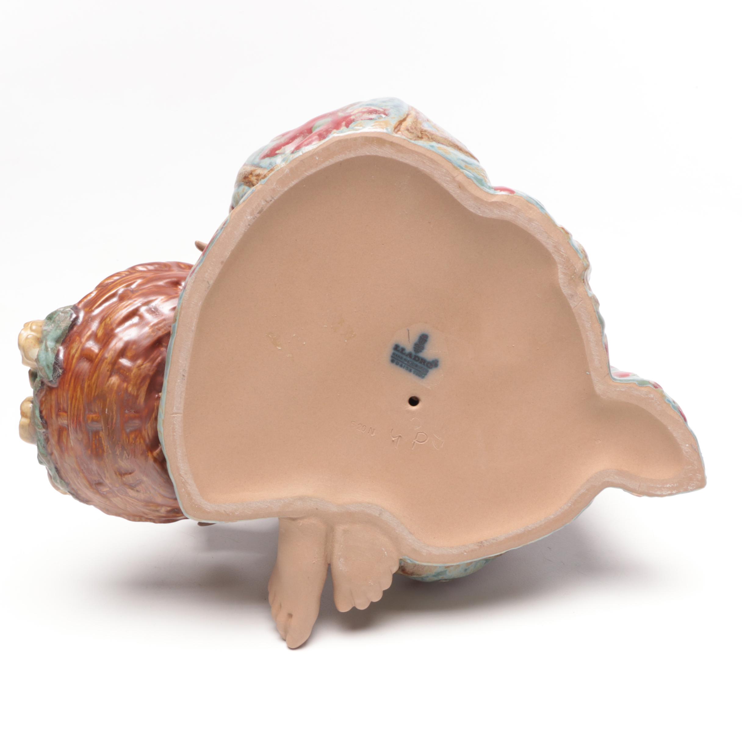 Lladró Gres "Hawaiian Flower Vendor" Porcelain Figurine, Late 20th Century