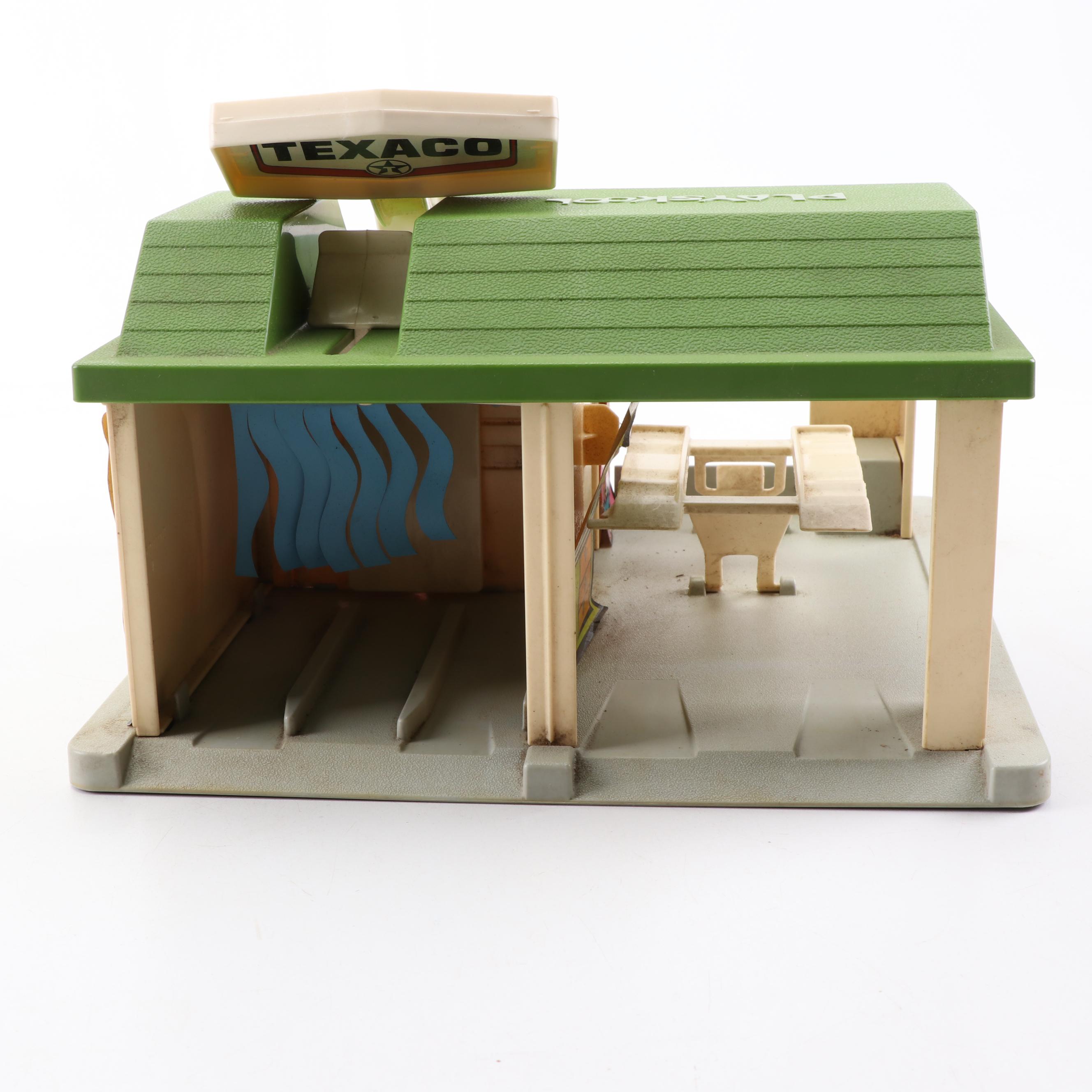 Playskool "Texaco" Gas Station Play Set in Original Box