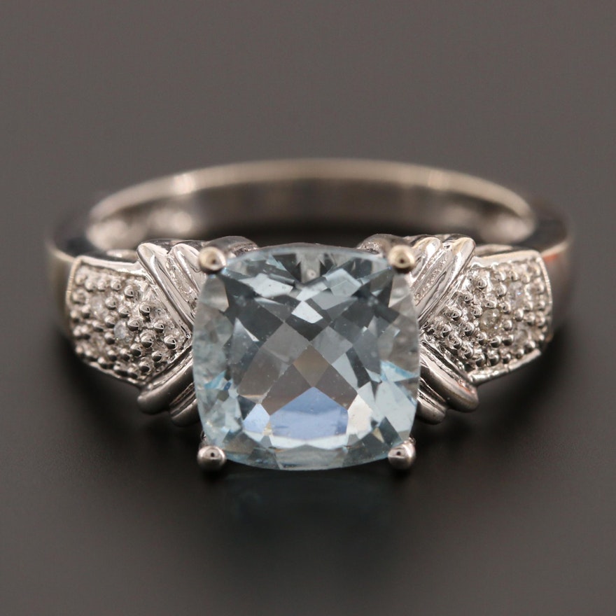 14K White Gold Aquamarine Ring with Diamond Accents