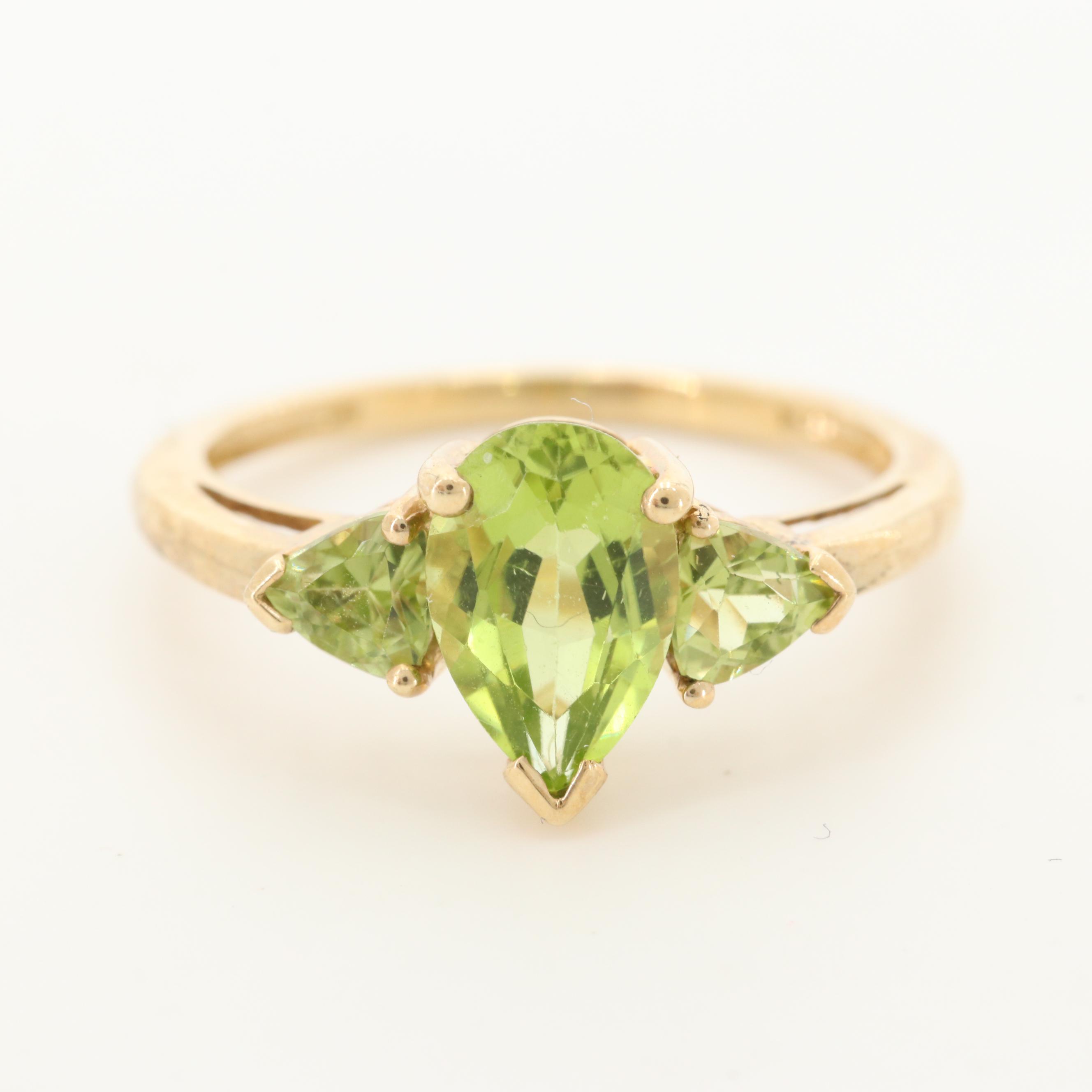 10K Yellow Gold Peridot Ring