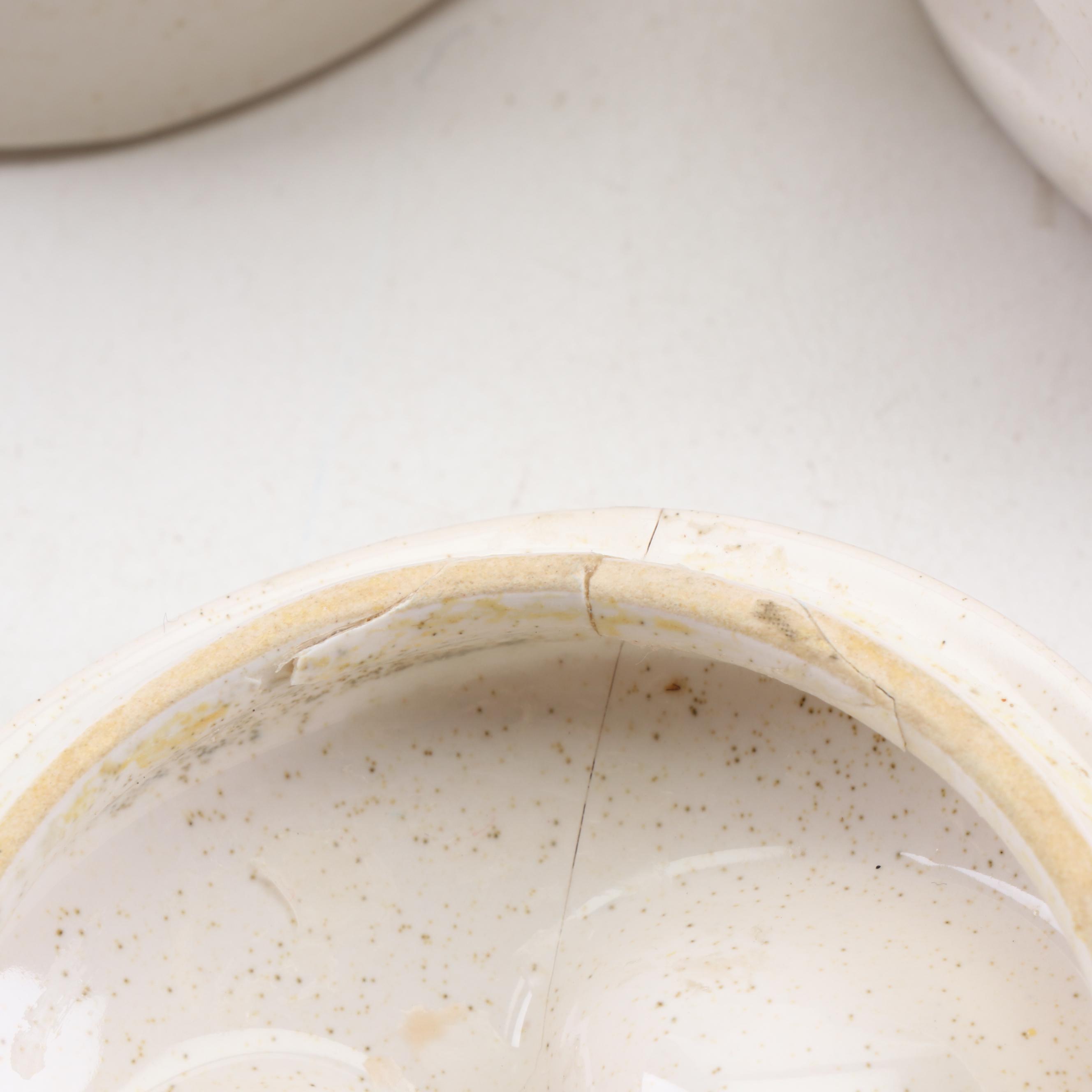 Fransiscan "Starburst" Earthenware Serveware and Kentley Buffet Trays, 1950s