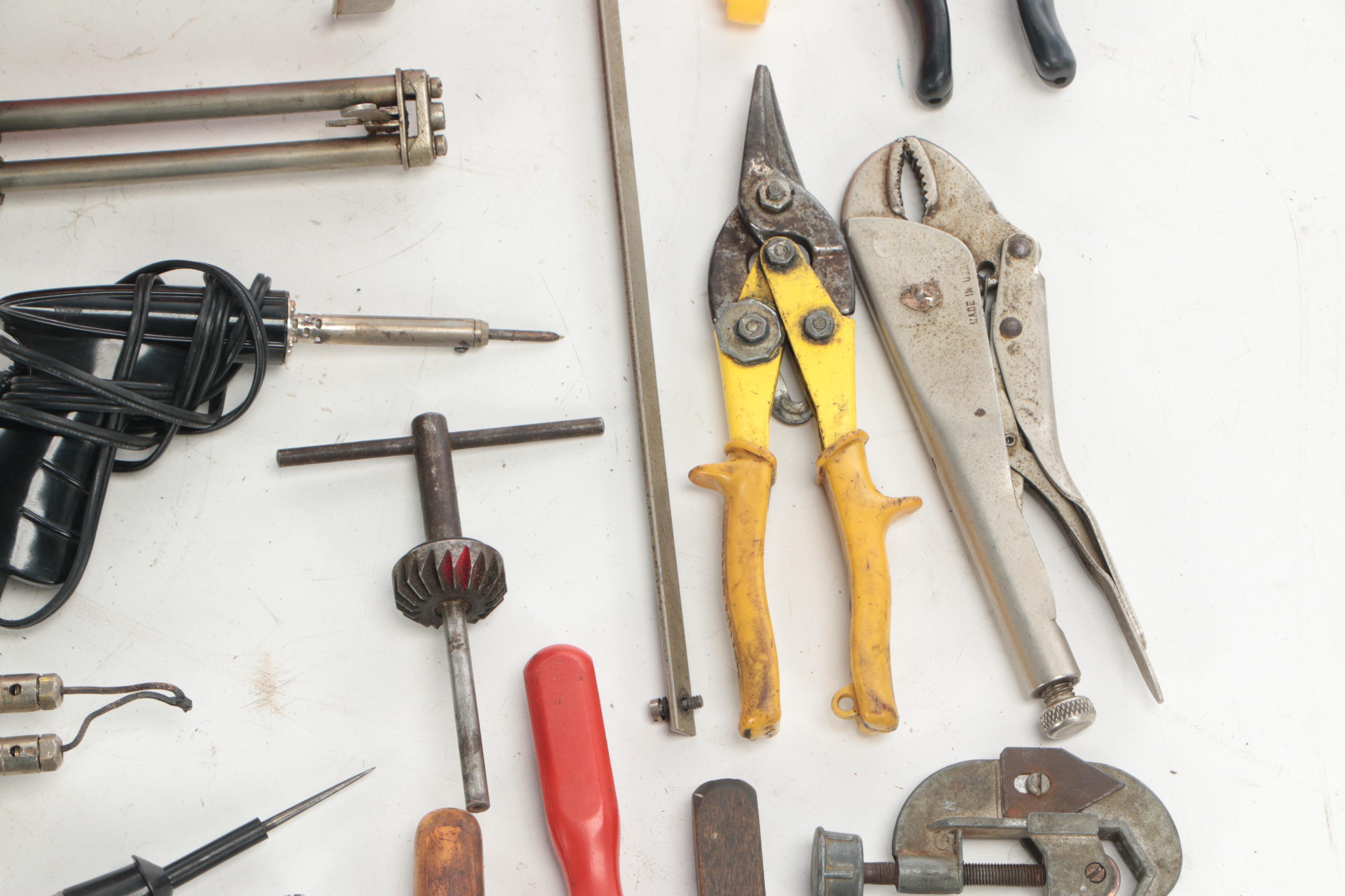 Chicago Electric Power Parts Washer and Tools