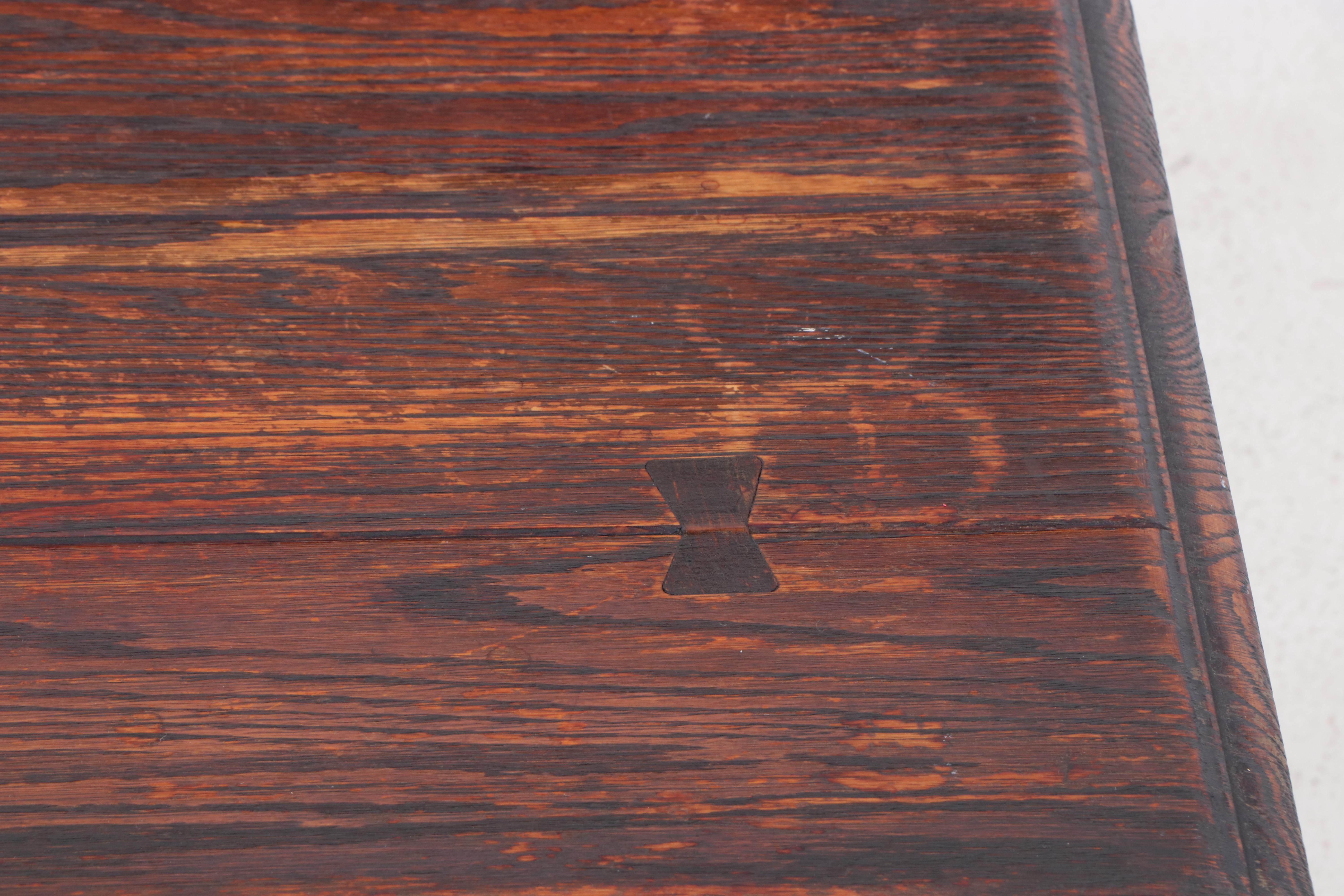 Tudor Style Jamestown Lounge "Feudal Oak" End Table