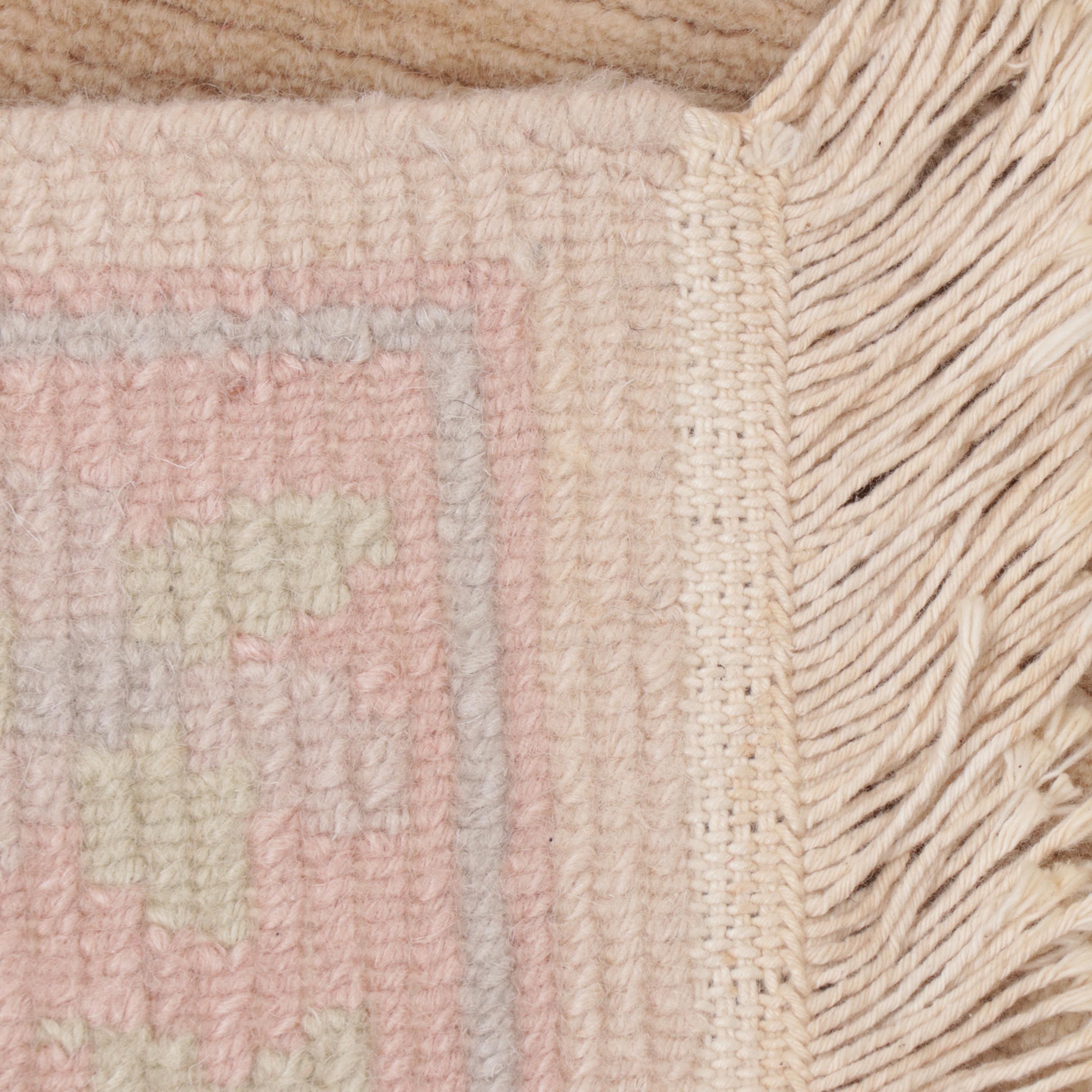 2'5 x 4'10 Hand-Knotted Indo-Persian Gabbeh Sculpted Wool Rug