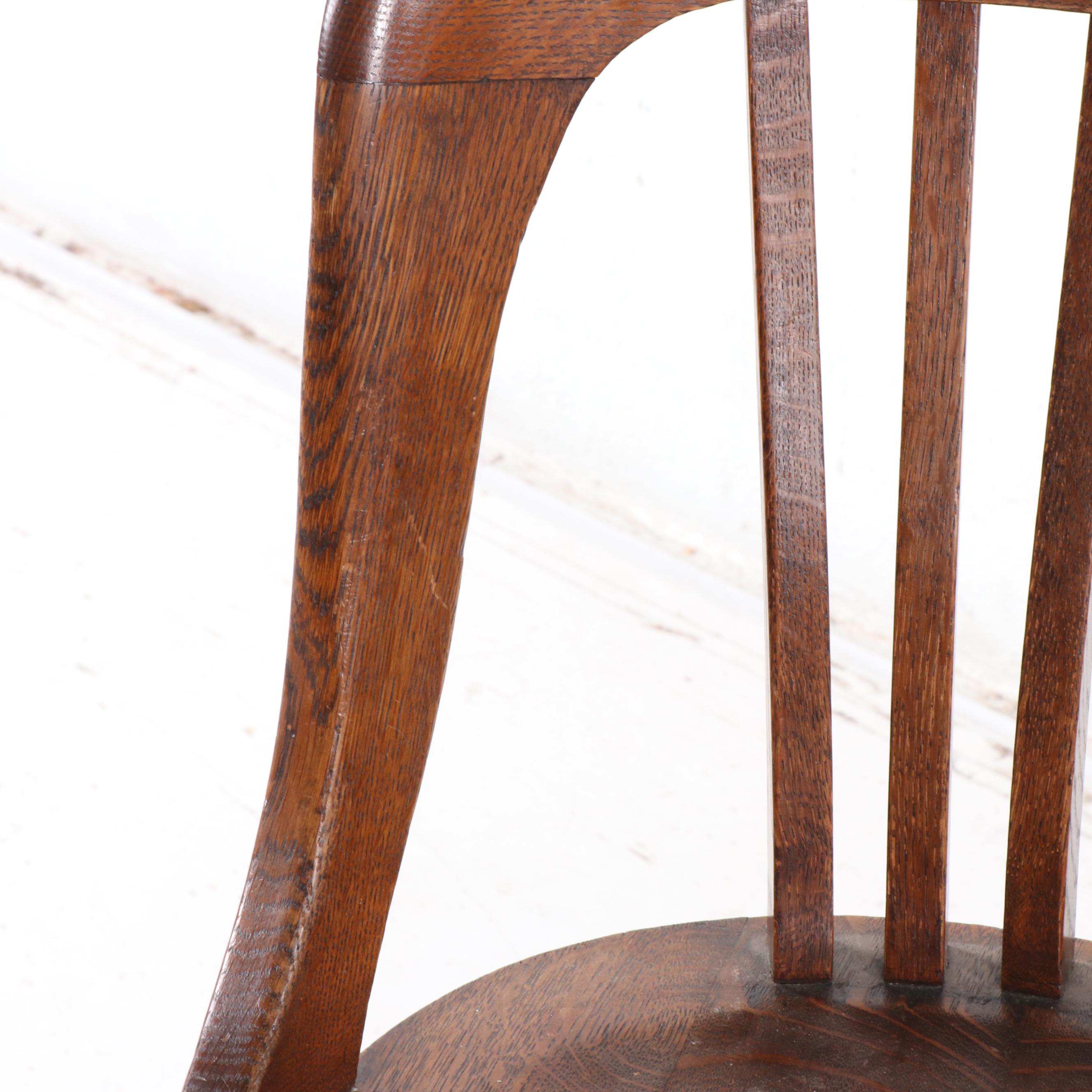 American Oak Swivel Office Chair by Milwaukee Chair Co., Early 20th Century