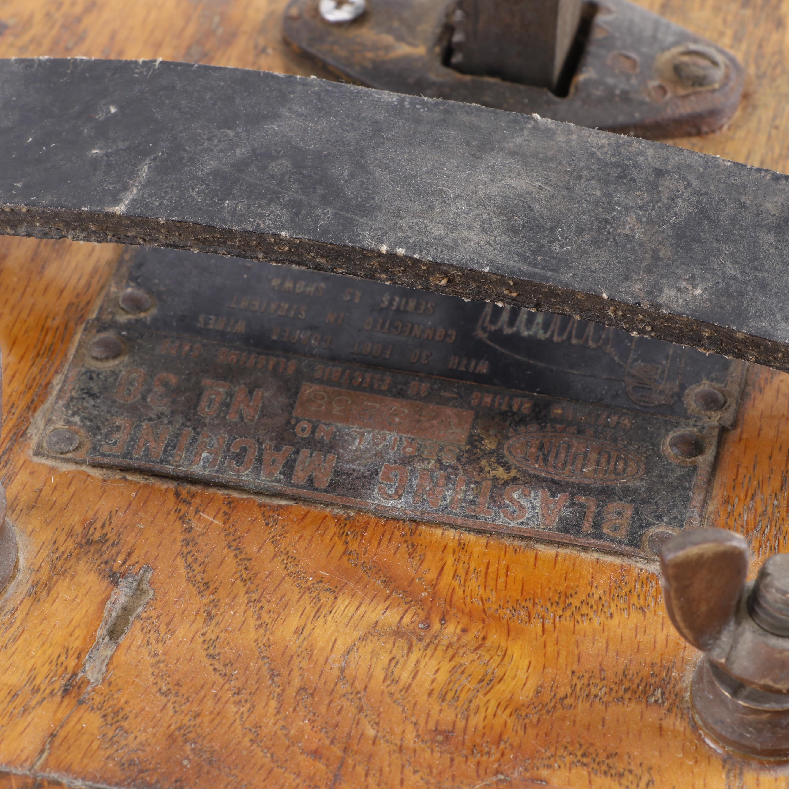 Antique Dupont No. 30 Dynamite Blasting Machine