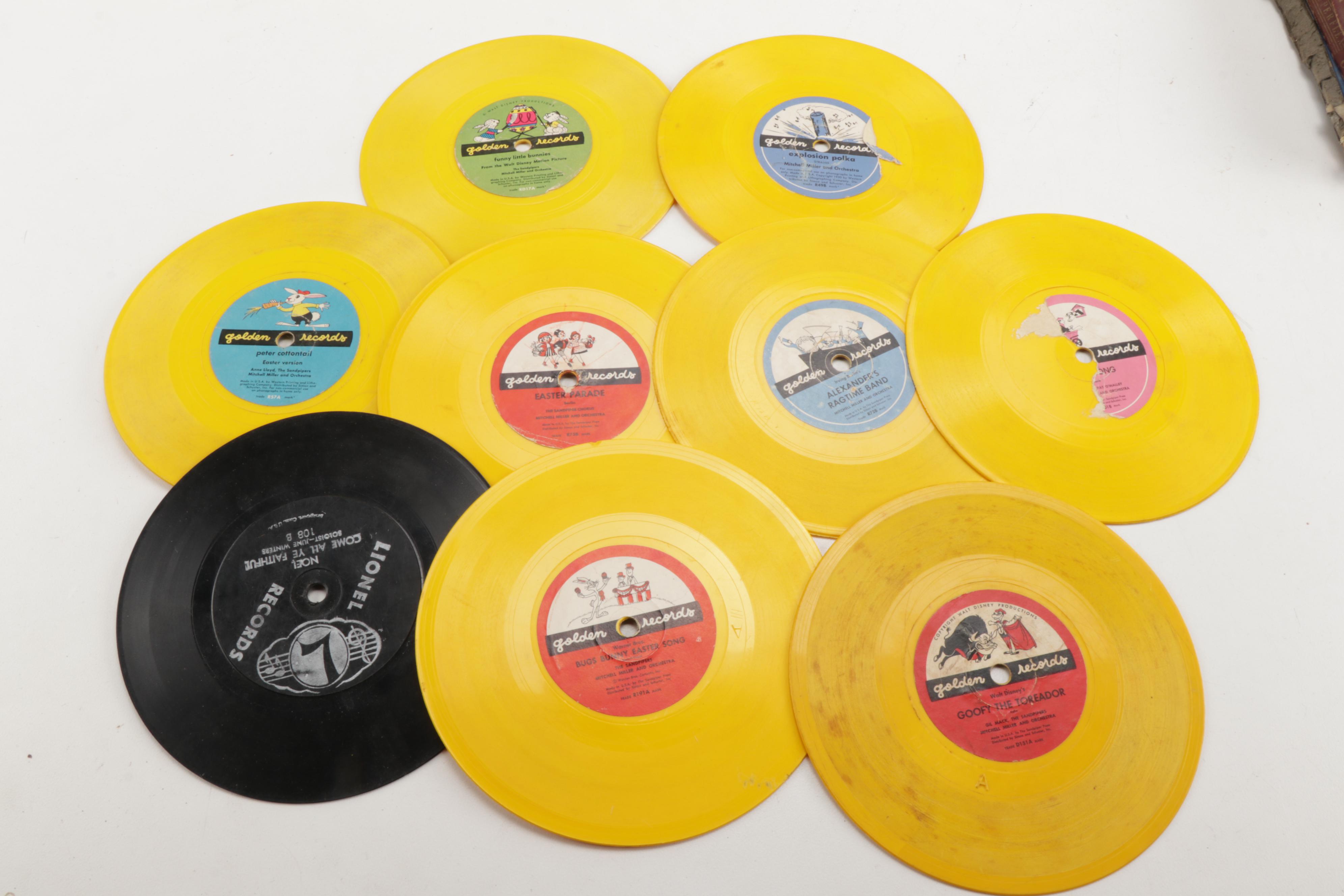 2-XL Robot 8-Track Player Donald Duck Record Player Case and Phones