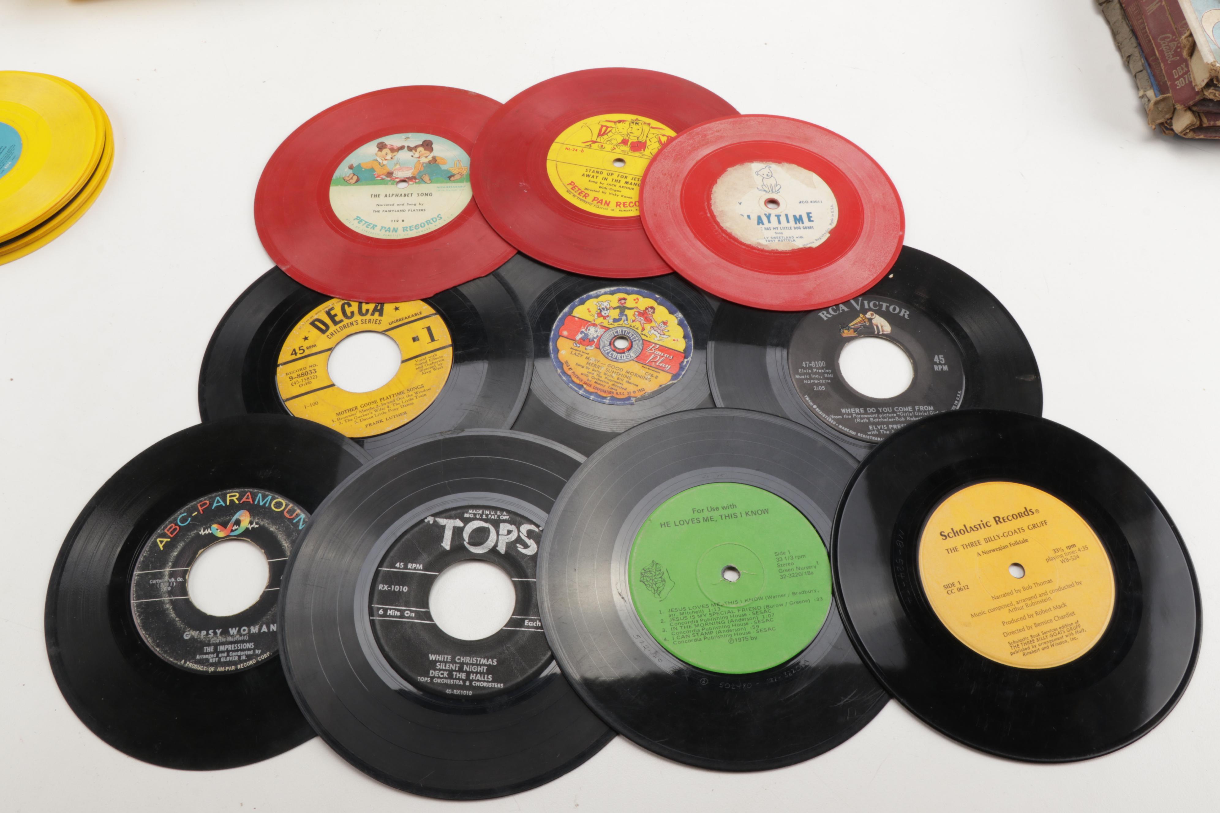 2-XL Robot 8-Track Player Donald Duck Record Player Case and Phones