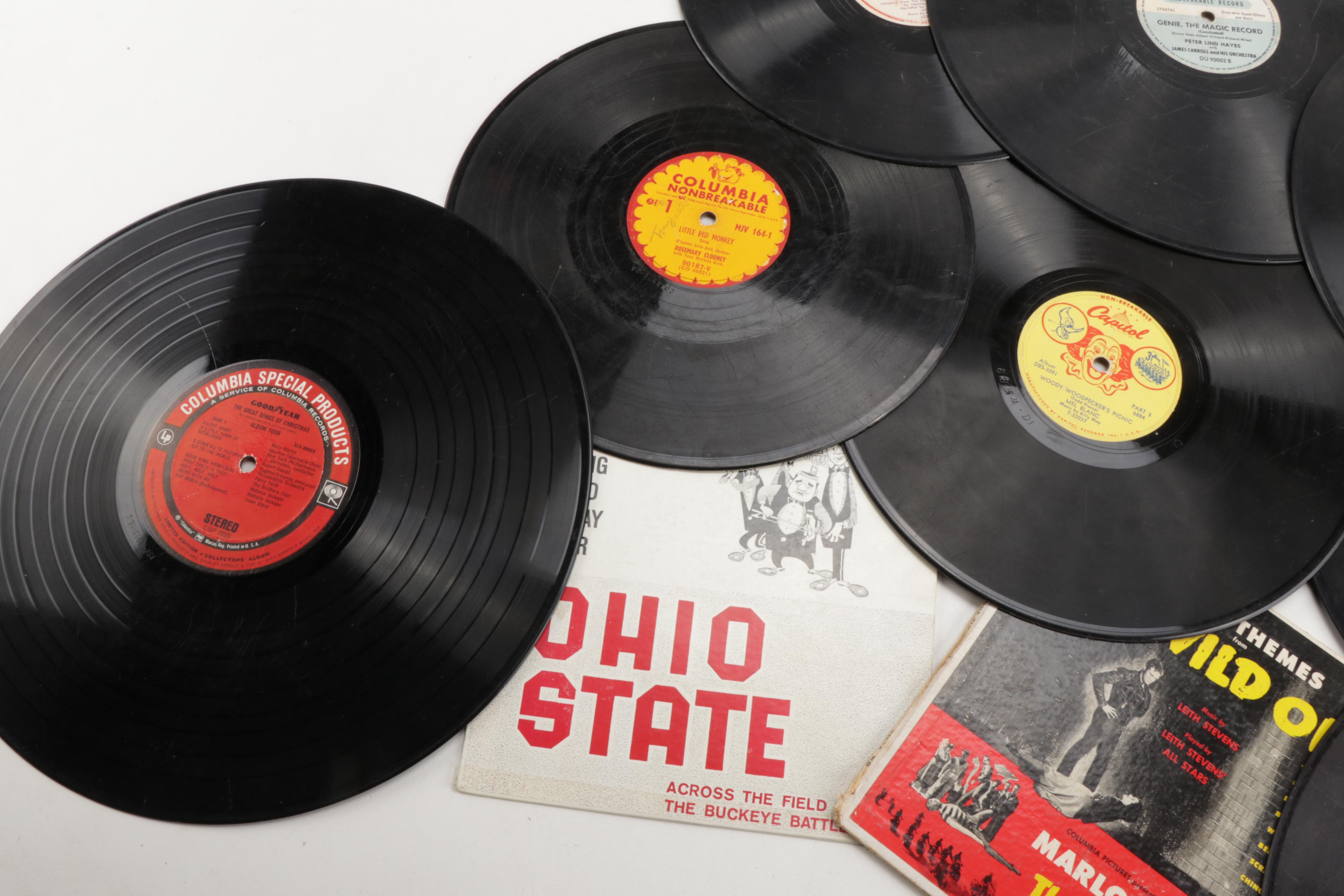 2-XL Robot 8-Track Player Donald Duck Record Player Case and Phones