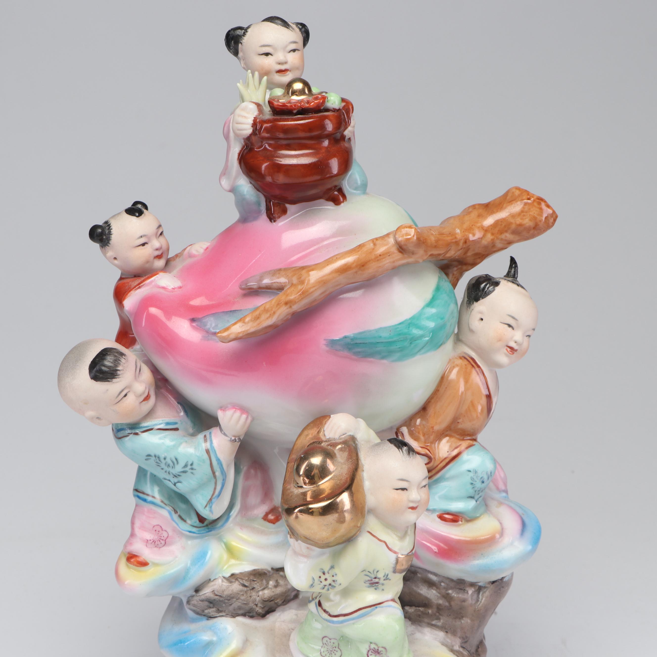 Chinese Children Figurines, Vintage