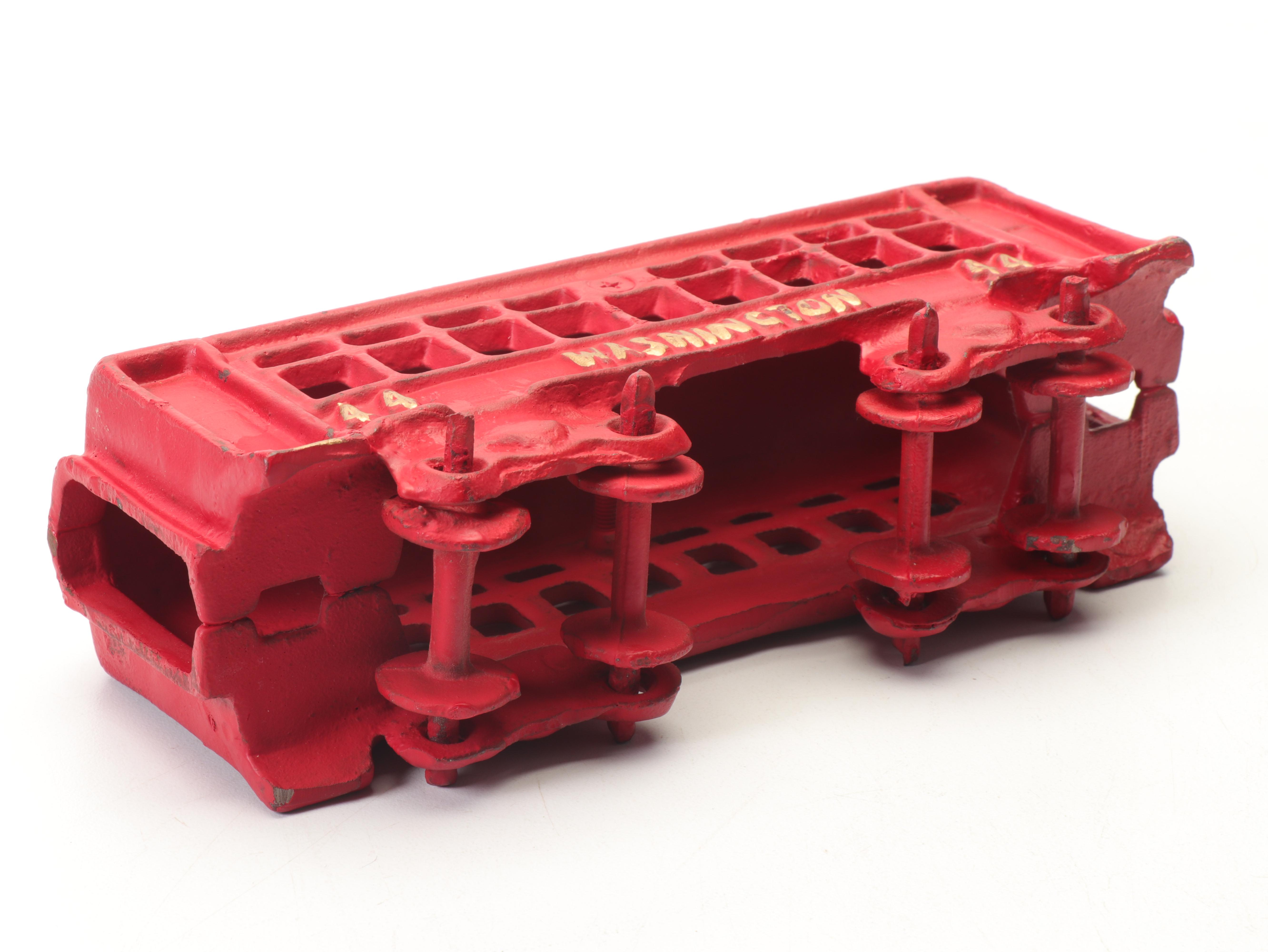 Diecast Washington 44 Train Car