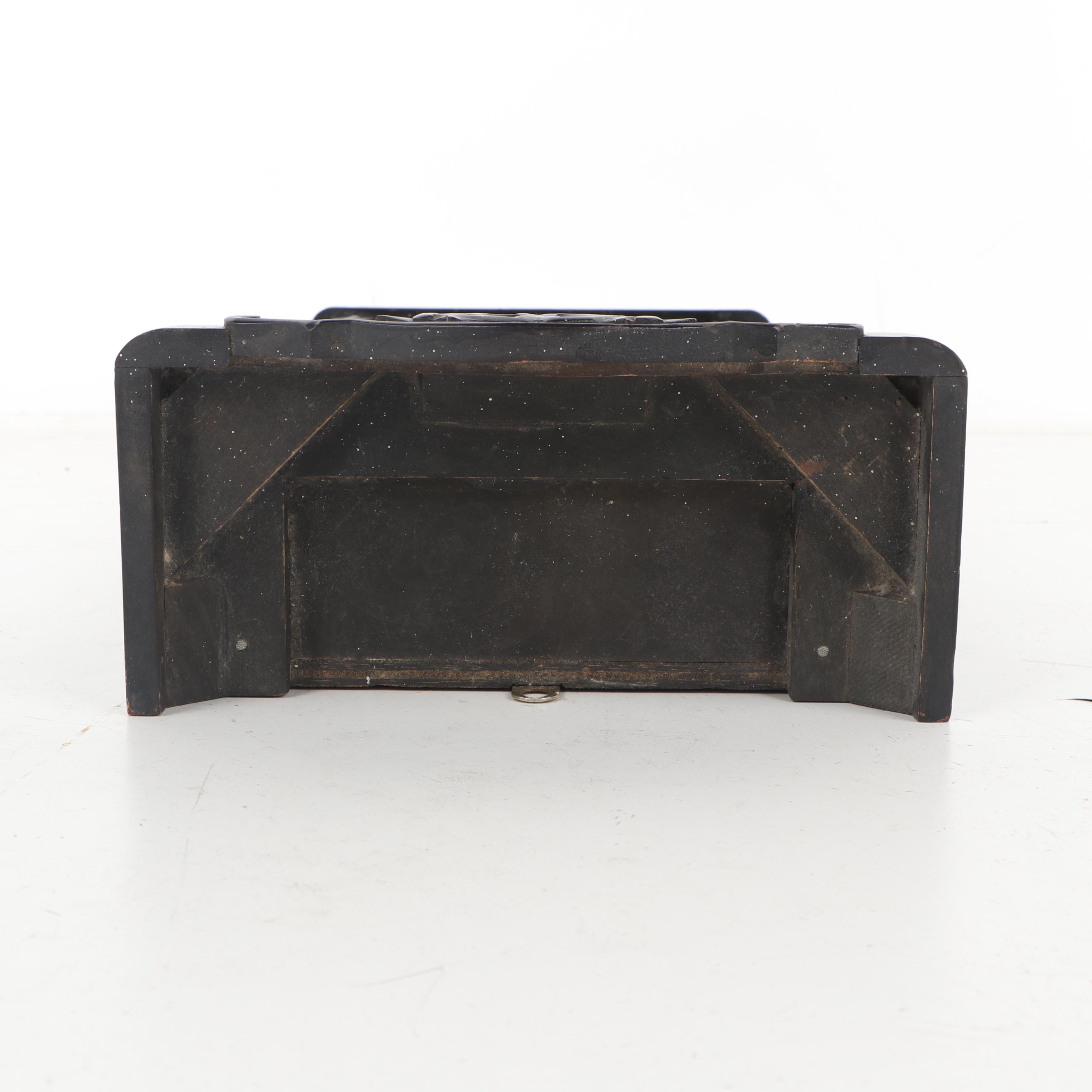 Japanese Aikosha Black Lacquer 21 Day Wall Clock