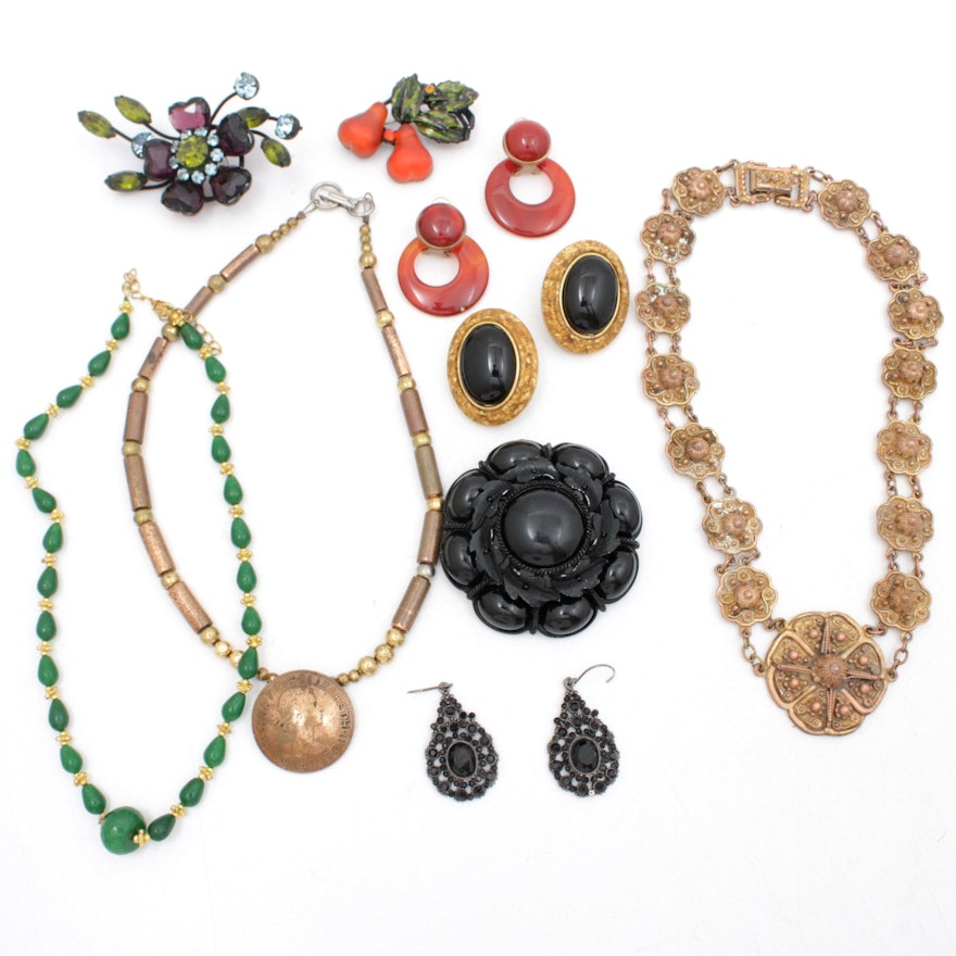 Vintage Jewelry Including Etrusceana