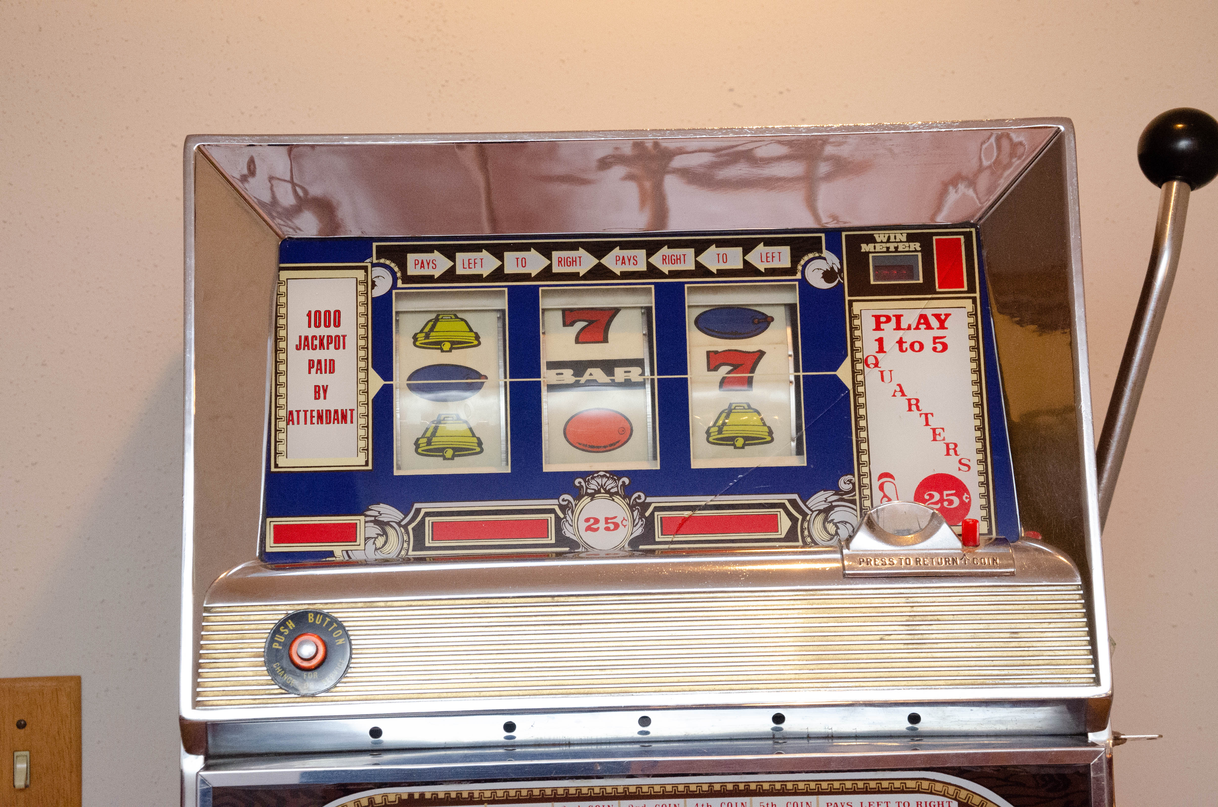 Bally Tabletop Slot Machine, Vintage