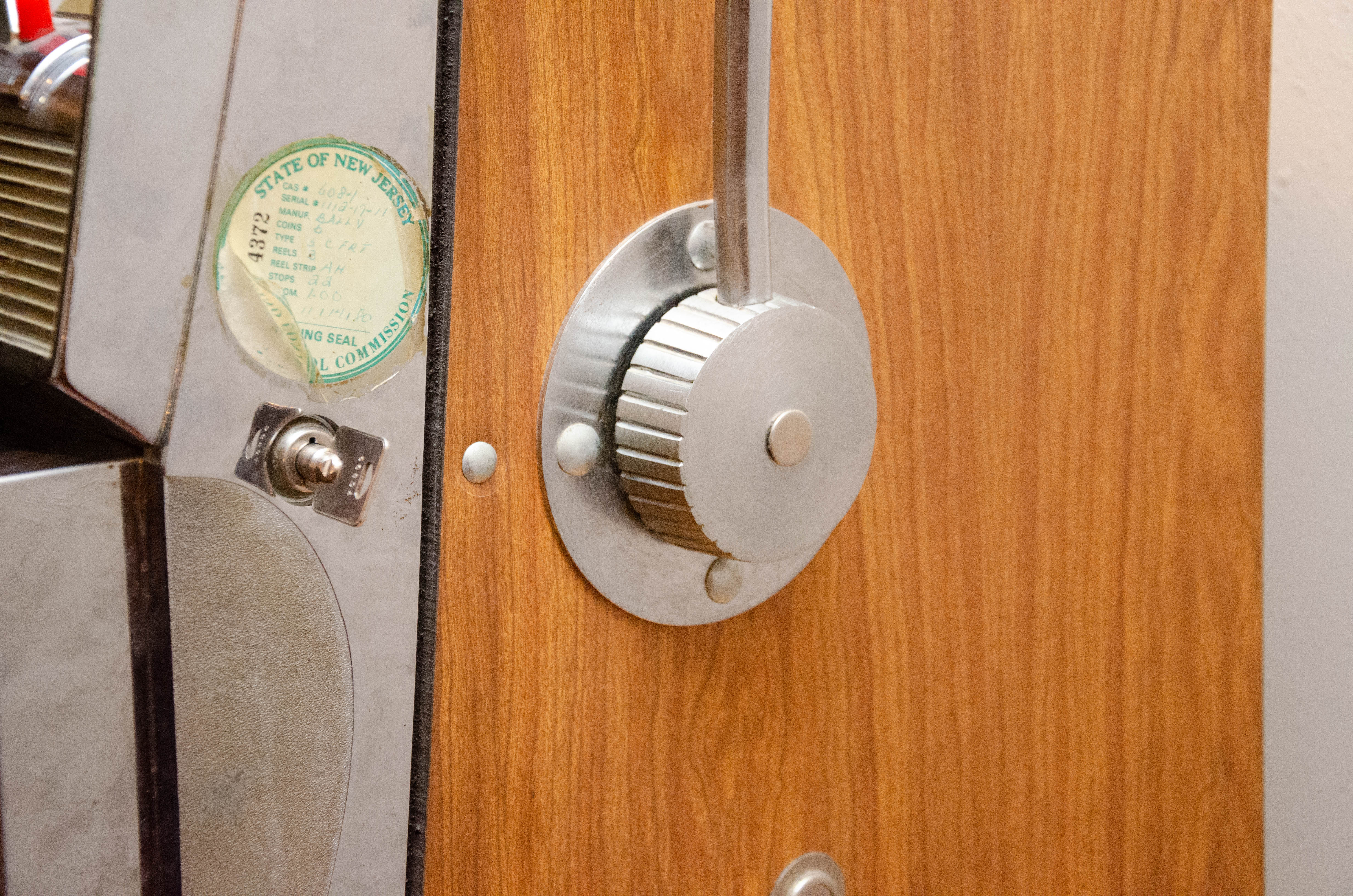 Bally Tabletop Slot Machine, Vintage