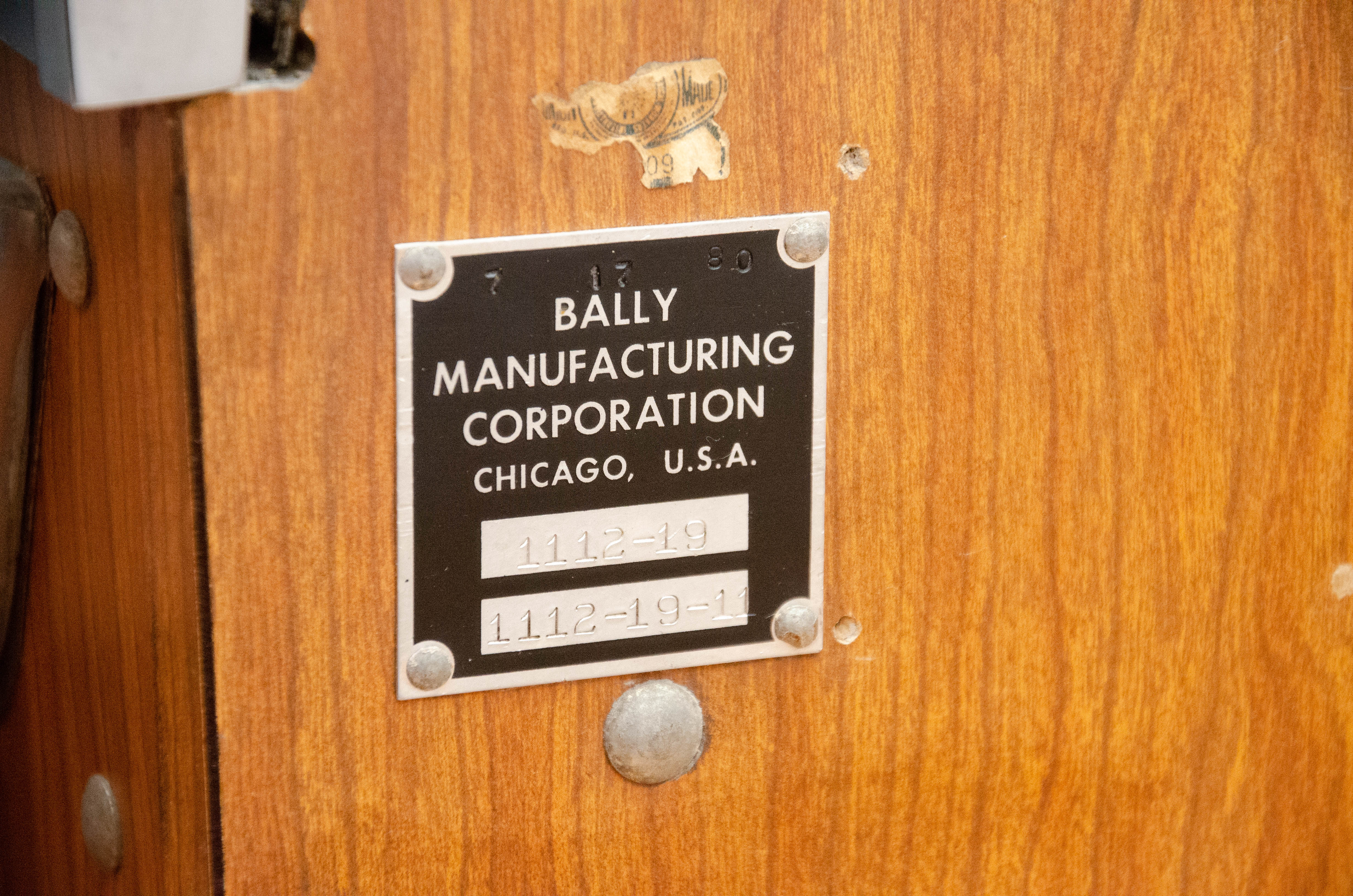 Bally Tabletop Slot Machine, Vintage