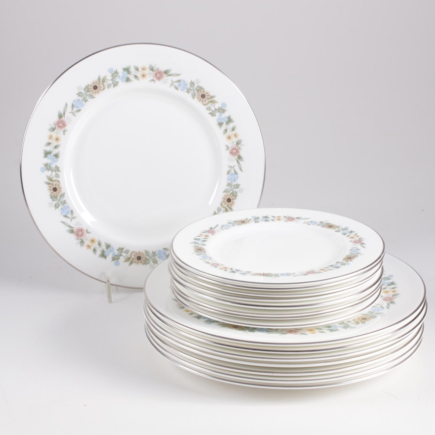 Royal Doulton "Pastorale" Pattern Dinnerware, Setting for Eight