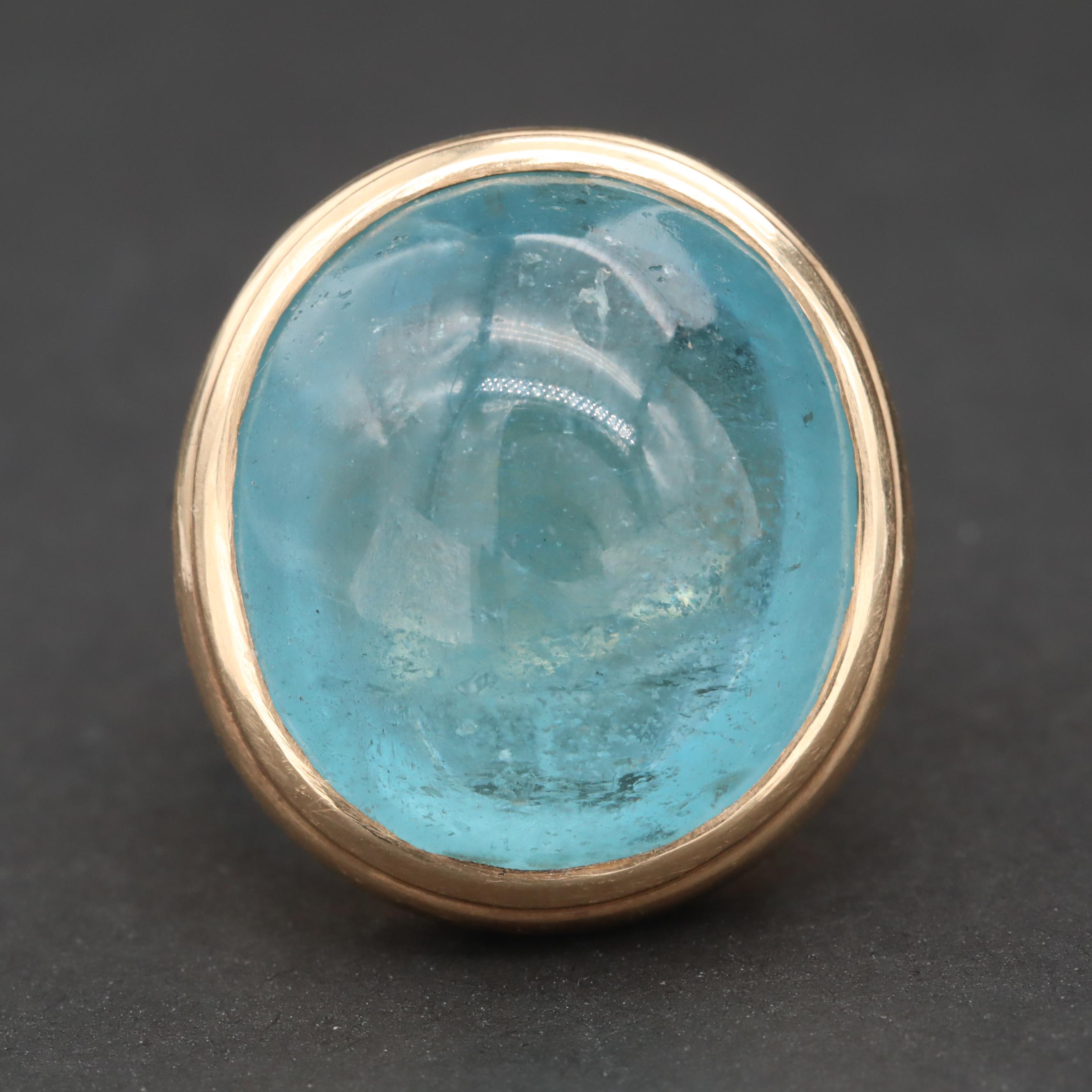 Vintage 14K Yellow Gold Aquamarine Cabochon Ring