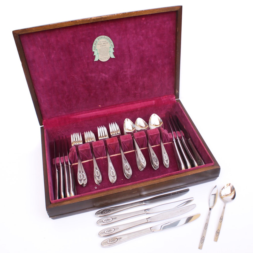 Oneida Stainless Steel Flatware, Twelve Place Setting, Mid 20th Century