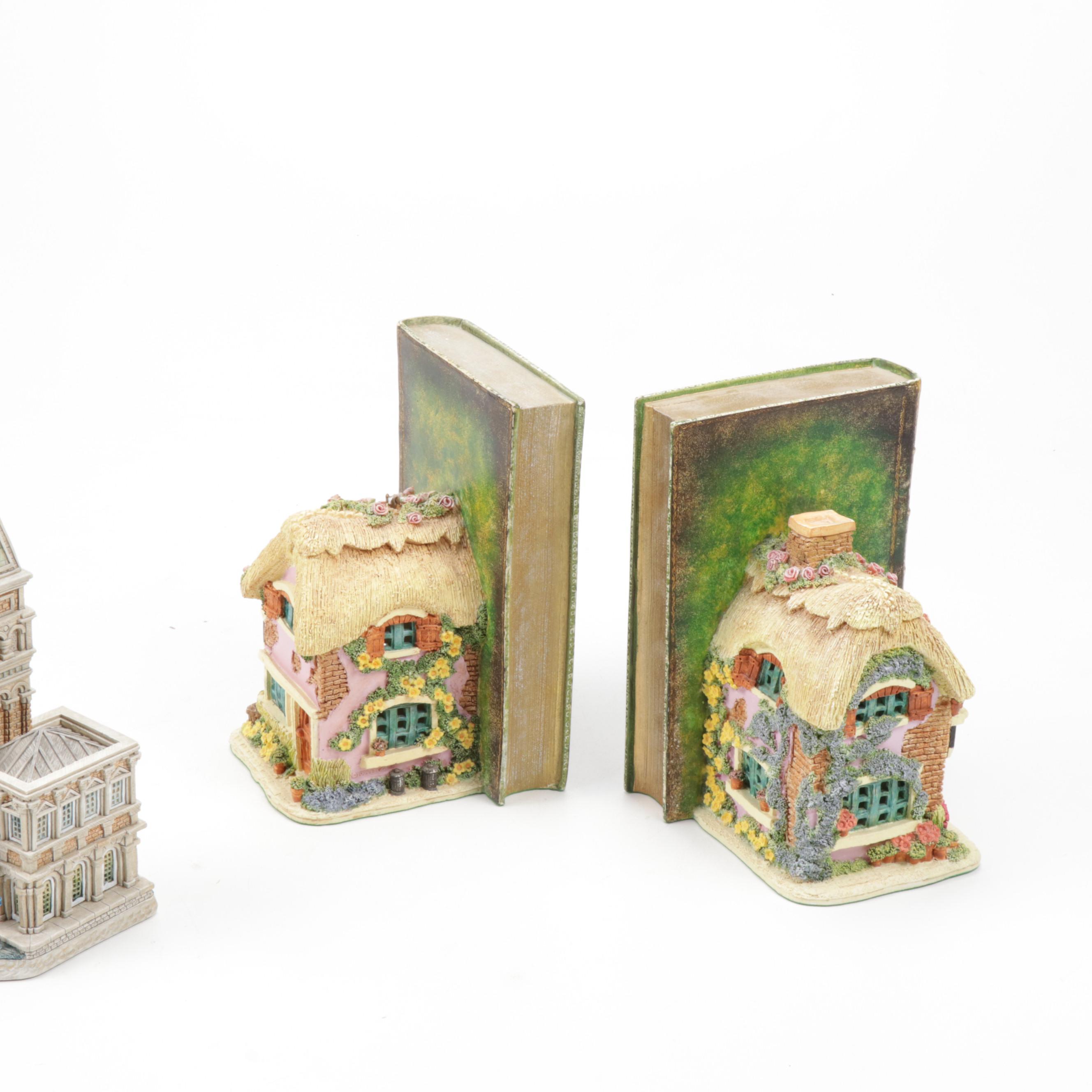 Lilliput Lane "Bookworm" Bookends and David Winter "Venetian Palace" Miniature