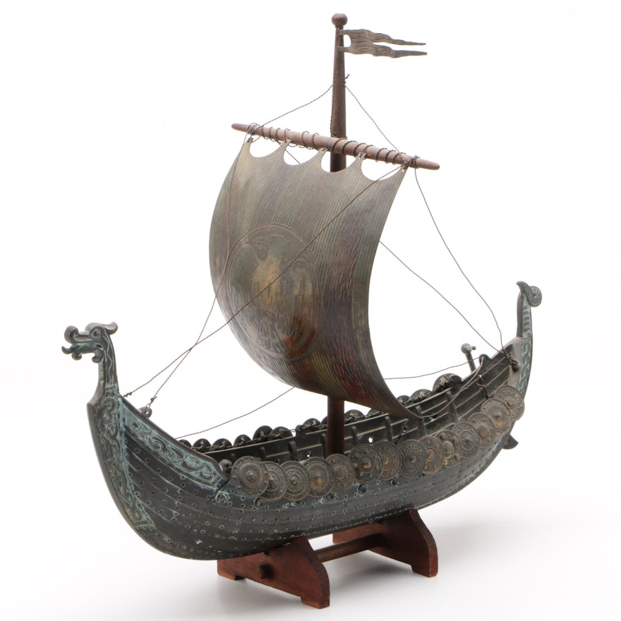 Iron Viking Drakkar Longship Replica Model with Stand, Contemporary