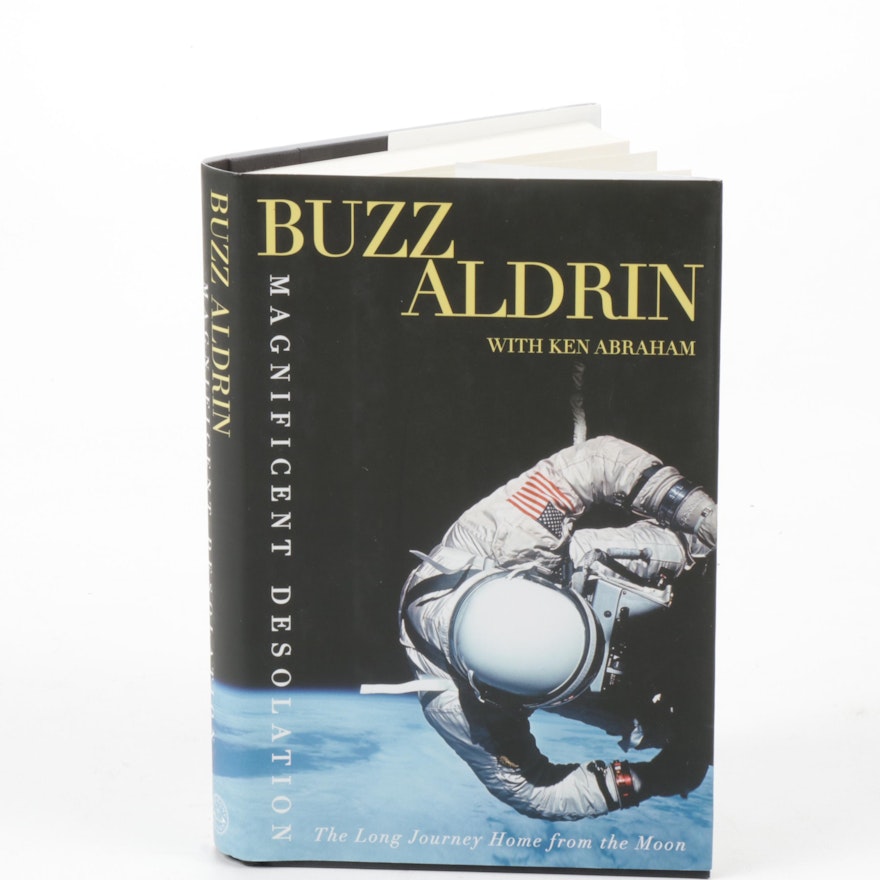 Buzz Aldrin Signed "Magnificent Desolation" Memoir Book First Edition