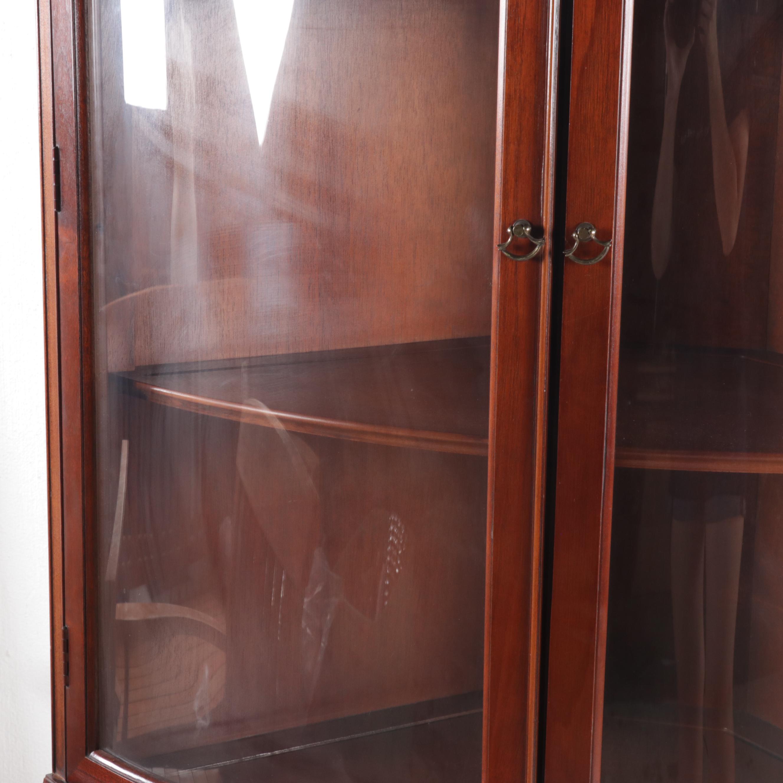 Thomasville Mahogany Corner China Cabinet