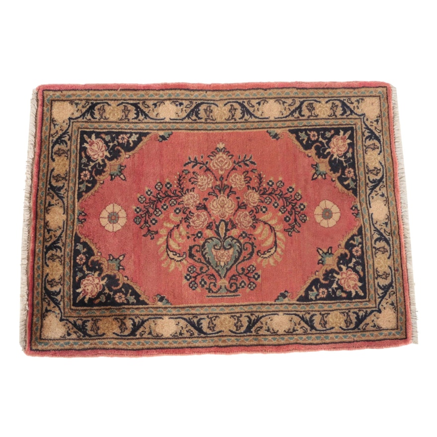 Hand-Knotted Persian Lilihan Wool Accent Rug