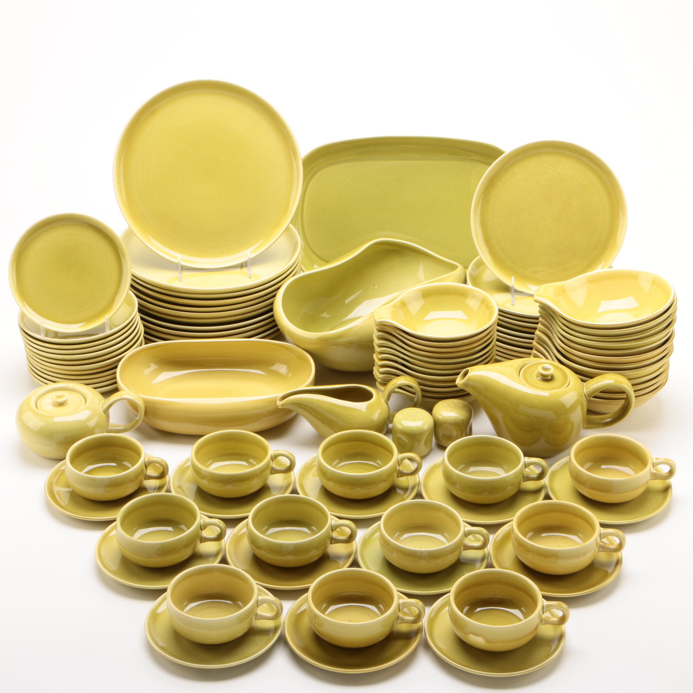Russel Wright "American Modern" Chartreuse Ceramic Dinnerware Service for Twelve