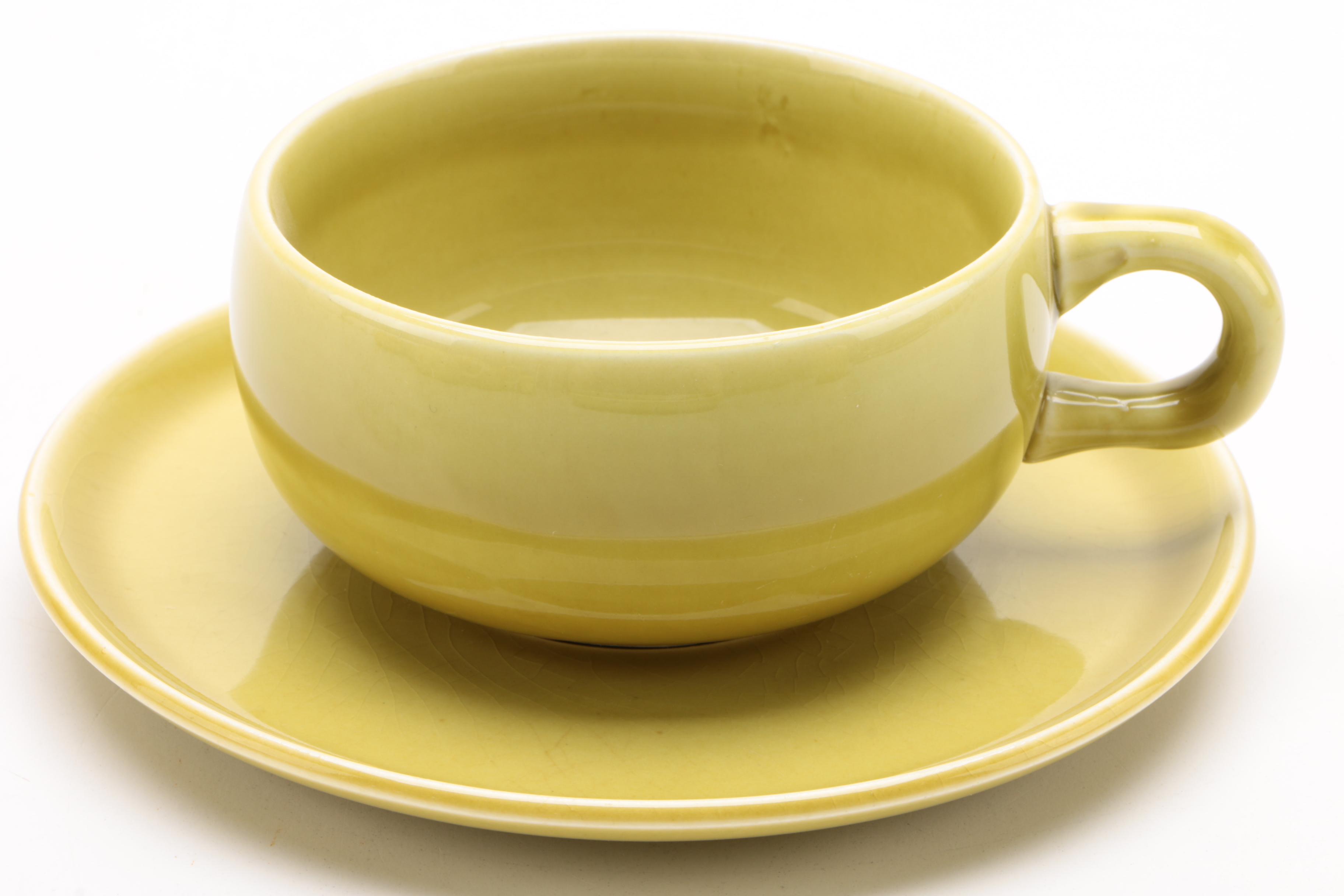 Russel Wright "American Modern" Chartreuse Ceramic Dinnerware Service for Twelve