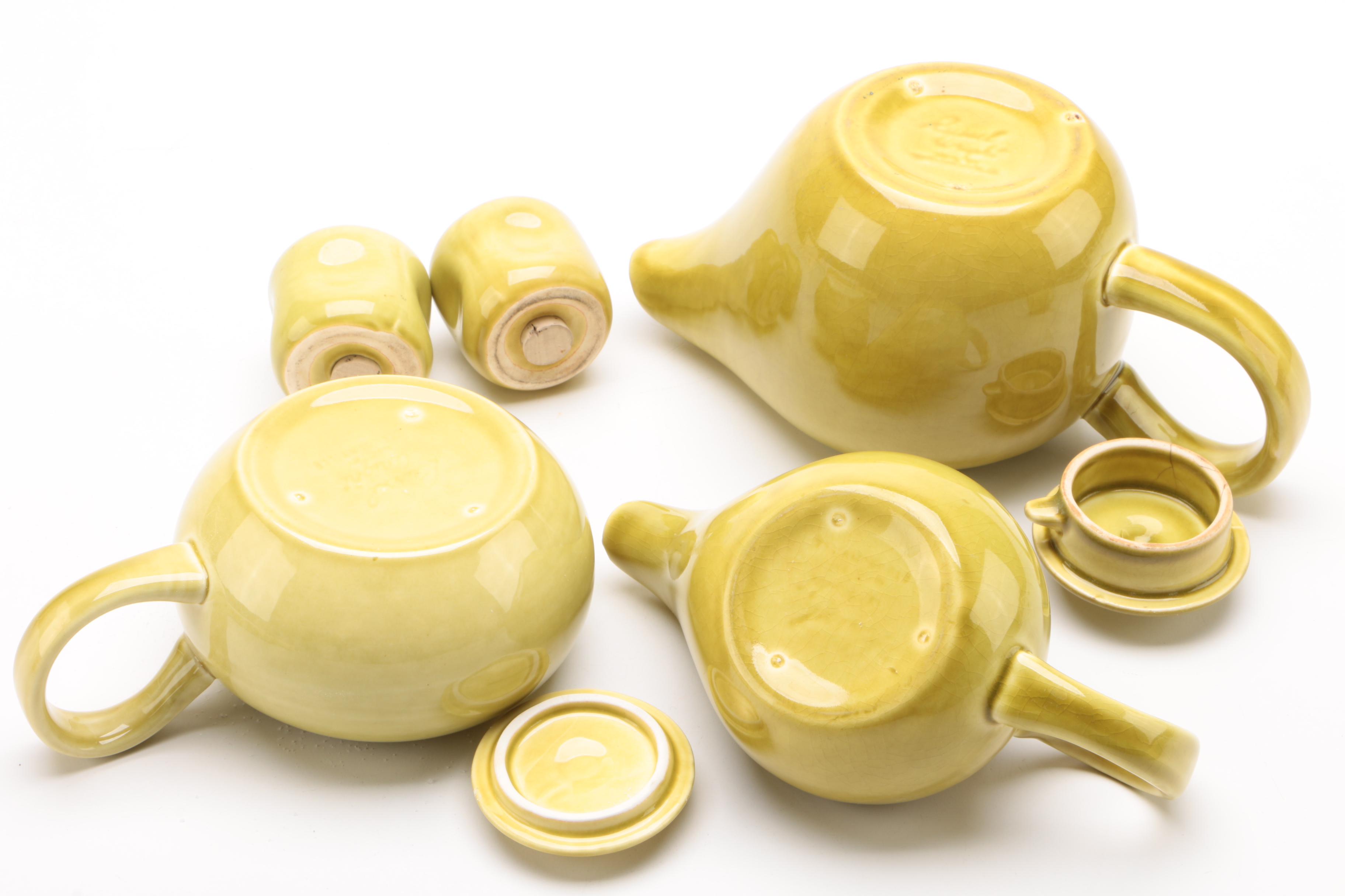 Russel Wright "American Modern" Chartreuse Ceramic Dinnerware Service for Twelve