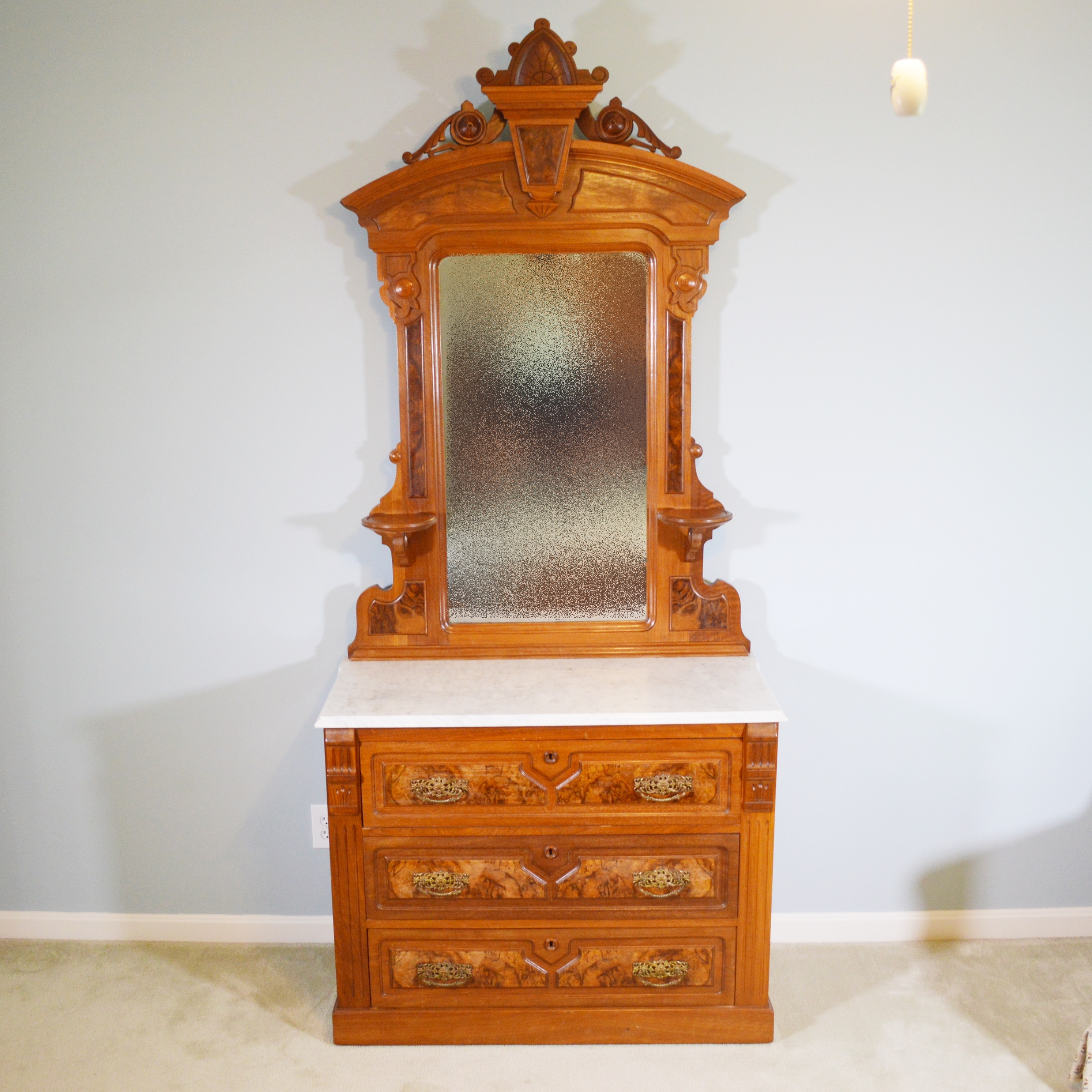 Victorian Eastlake Dresser with Mirror, Late 19th Century
