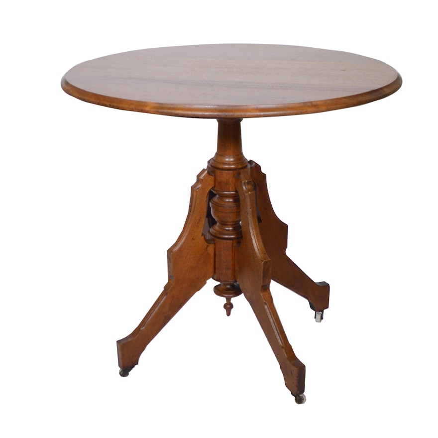 Victorian Walnut Round Table, Late 19th/Early 20th Century