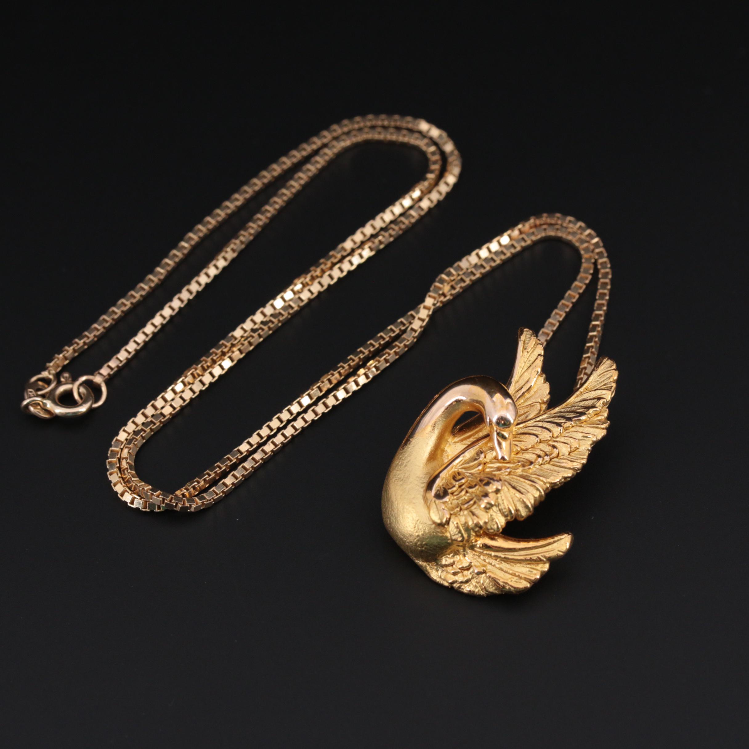 14K Yellow Gold Swan Pendant Necklace