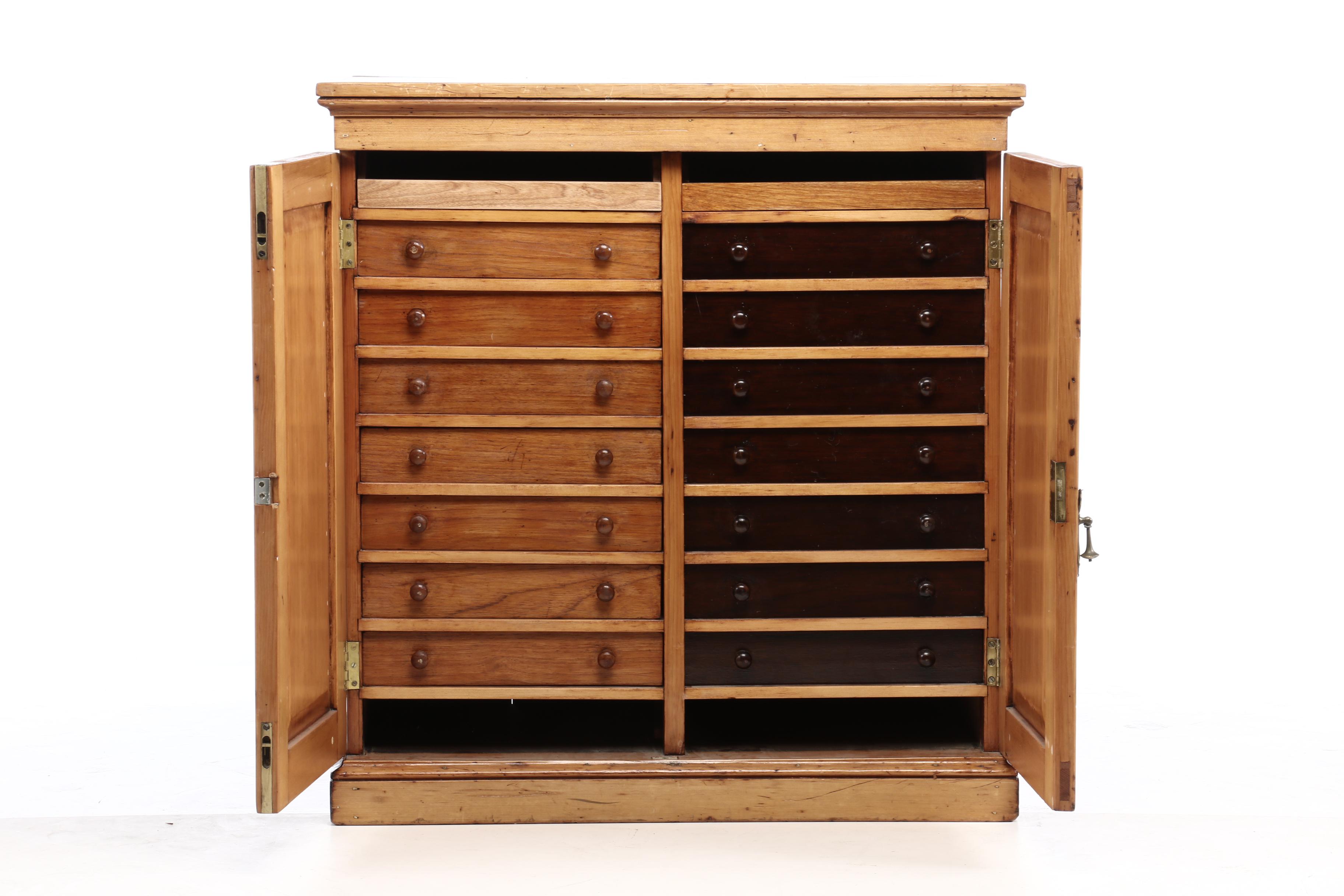 Victorian Pine Sixteen-Drawer Specimen Cabinet, Second Half 19th Century