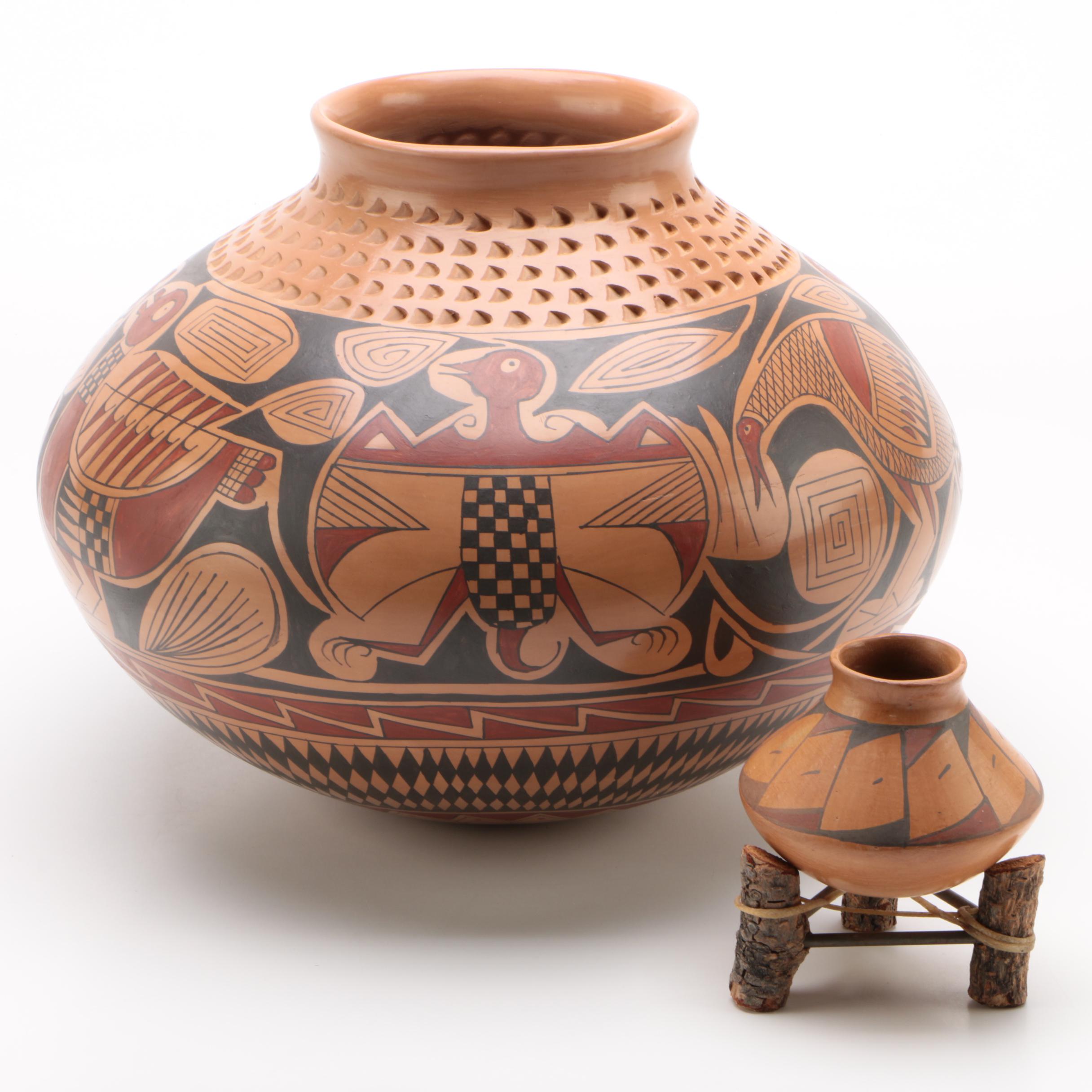 Daniel Gonzalez Mata Ortiz Pottery Vessel and other Mexican Pottery Vase