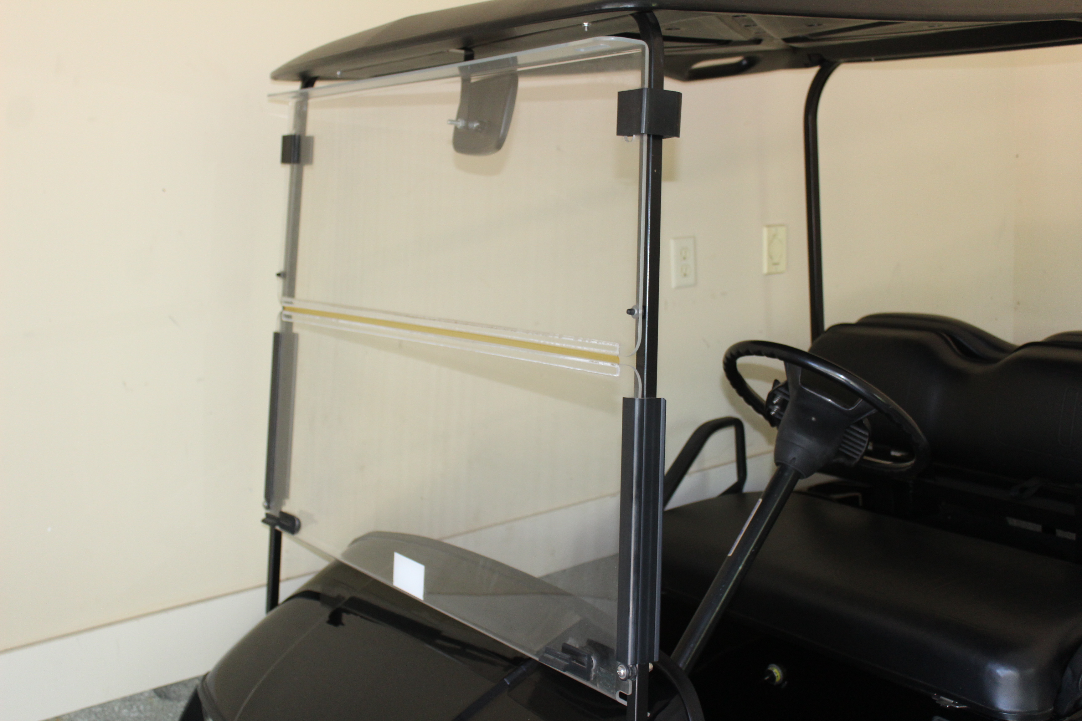 E-Z-Go Textron Golf Cart