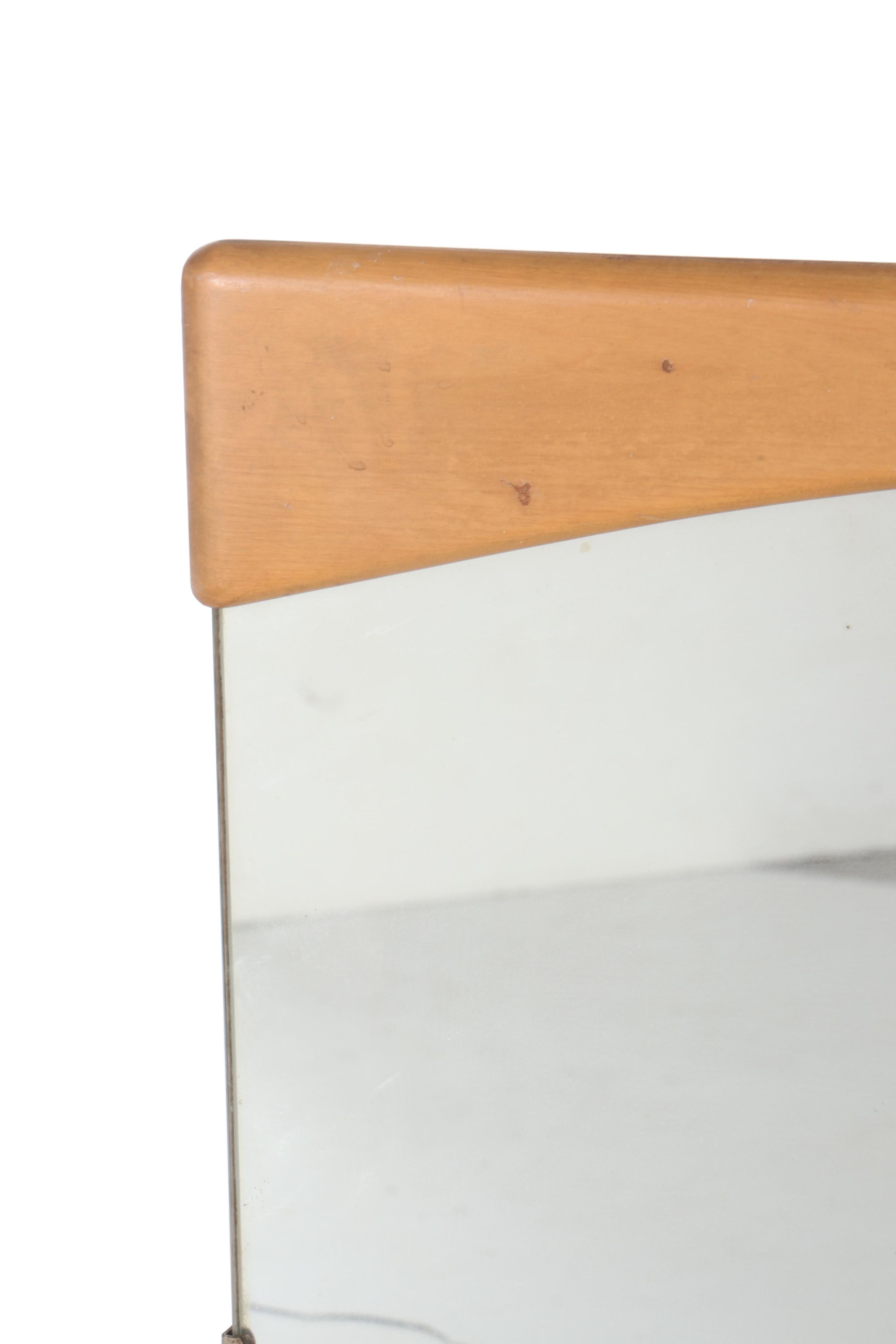 Leo Jiranek for Heywood-Wakefield, Art Deco "Airflow" Chest and Mirror