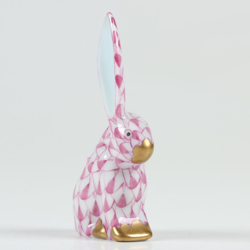 Herend Raspberry Fishnet "Miniature Rabbit with One Ear Up" Figurine, Nov. 1993